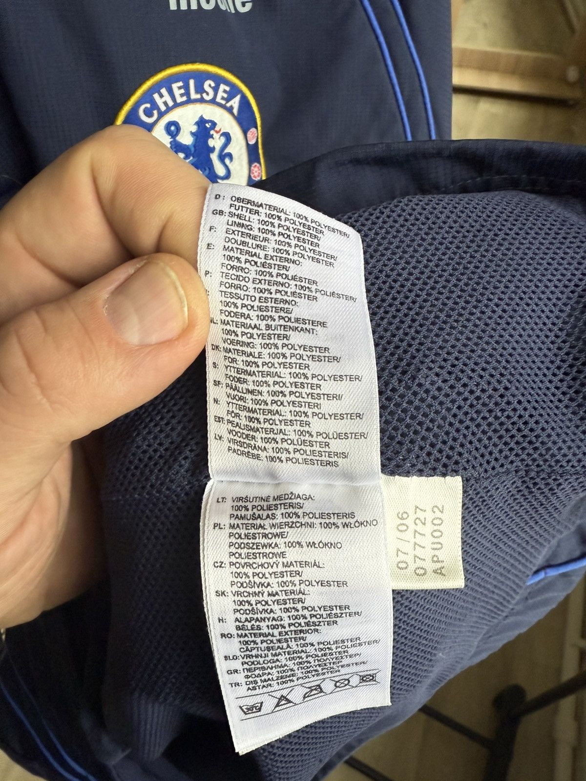 Adidas Vintage Adidas Chelsea Football Jacket Soccer Training 2006 Size US M / EU 48-50 / 2 - 13 Thumbnail