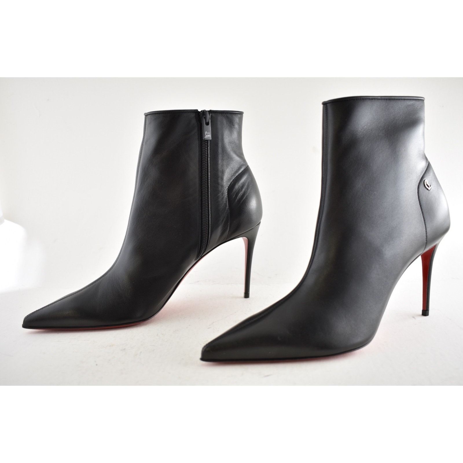 Christian Louboutin Christian Louboutin Sporty Kate Booty 85 Black Leather CL Size US 9.5 / IT 39.5 - 13 Thumbnail
