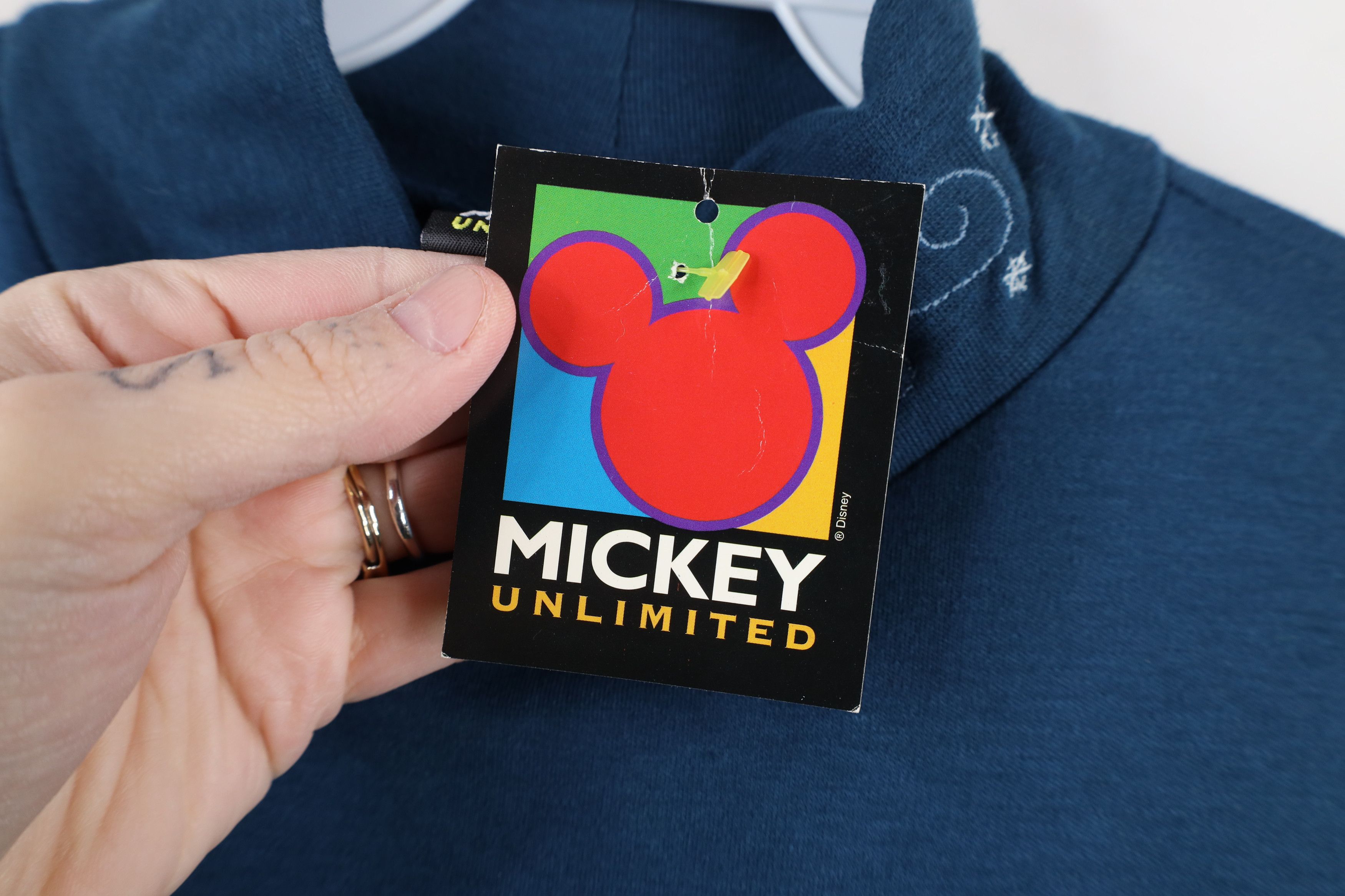 Disney × Vintage Deadstock Vintage 90s Disney Mickey Mouse Mock Neck T-Shirt Size M / US 6-8 / IT 42-44 - 5 Thumbnail
