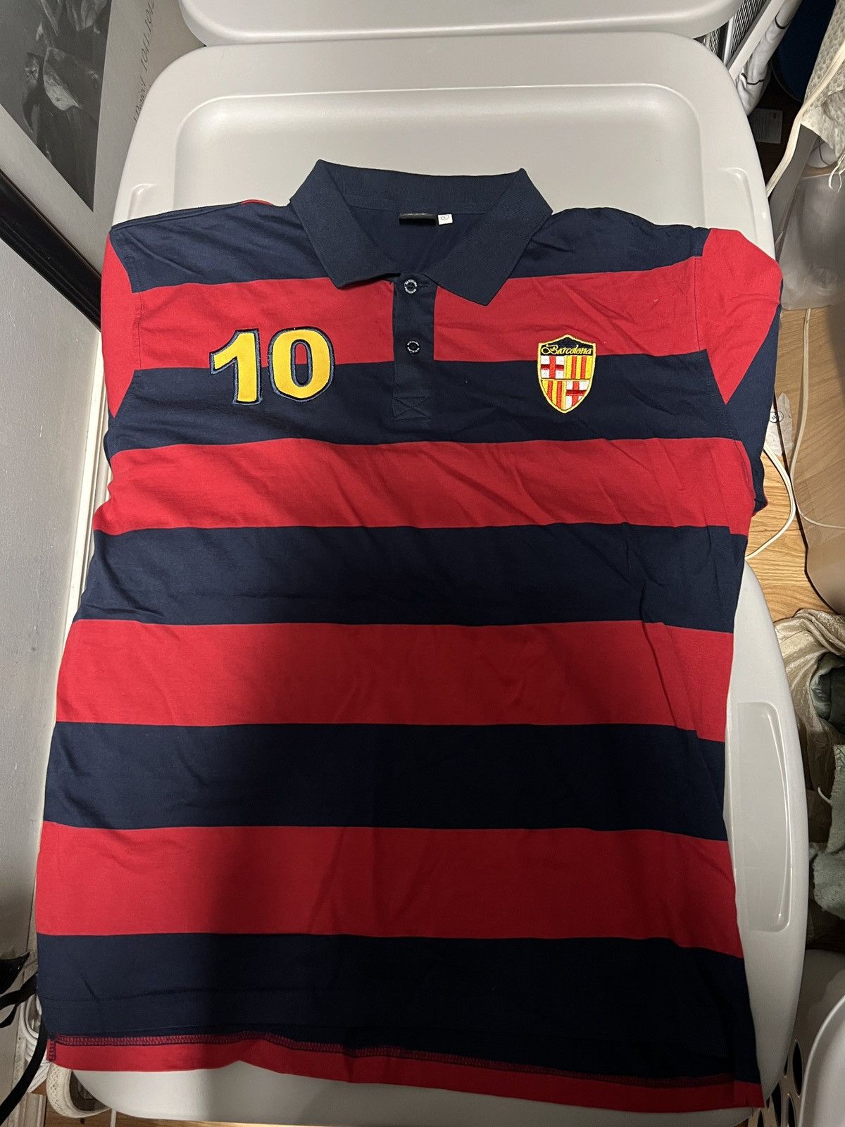 Vintage Barcelona polo shirt size large Size US L / EU 52-54 / 3 - 1 Thumbnail
