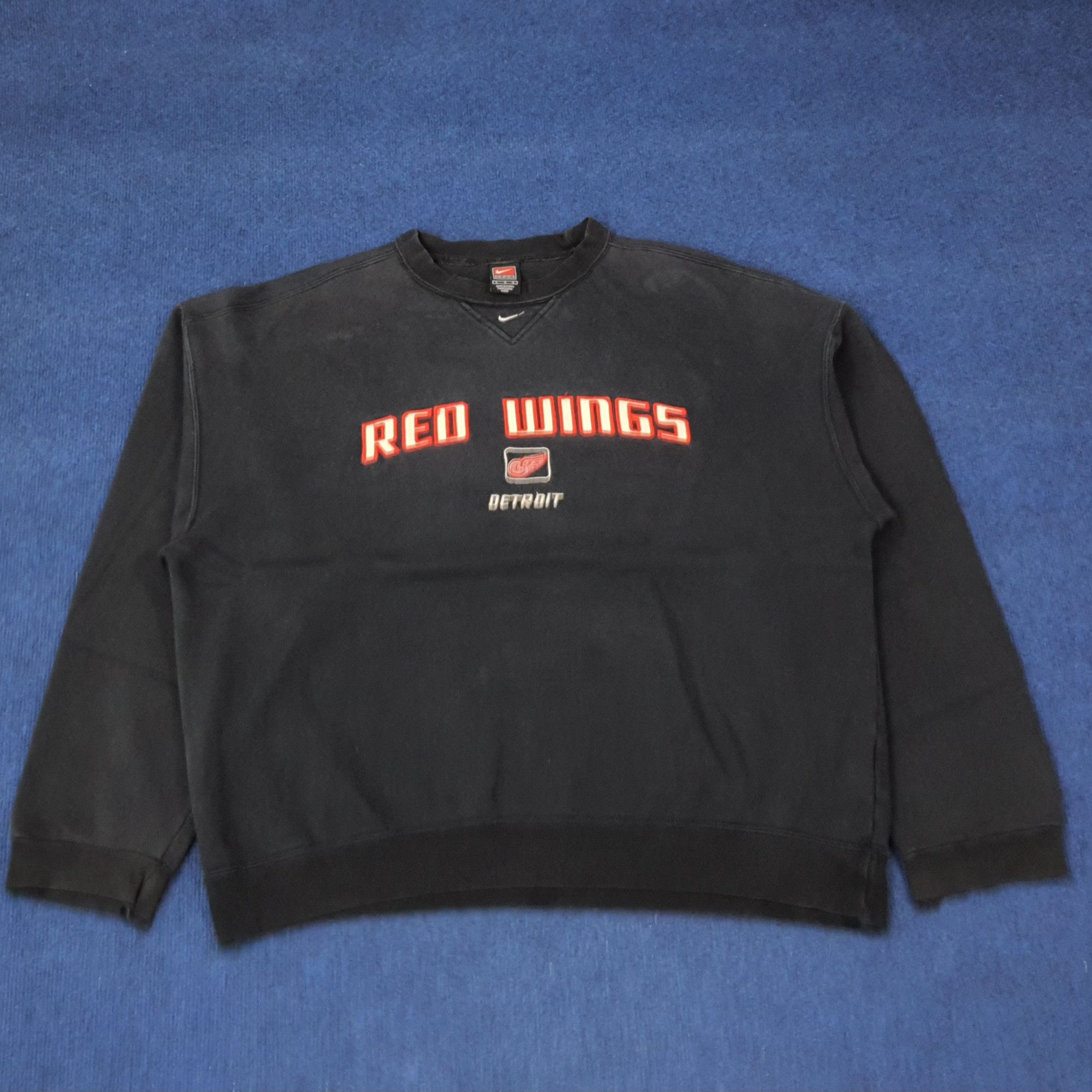 NHL × Nike × Vintage Vintage NIKE Center NHL Detroit Sports Sweatshirt C234N15 Size US XXL / EU 58 / 5 - 1 Thumbnail