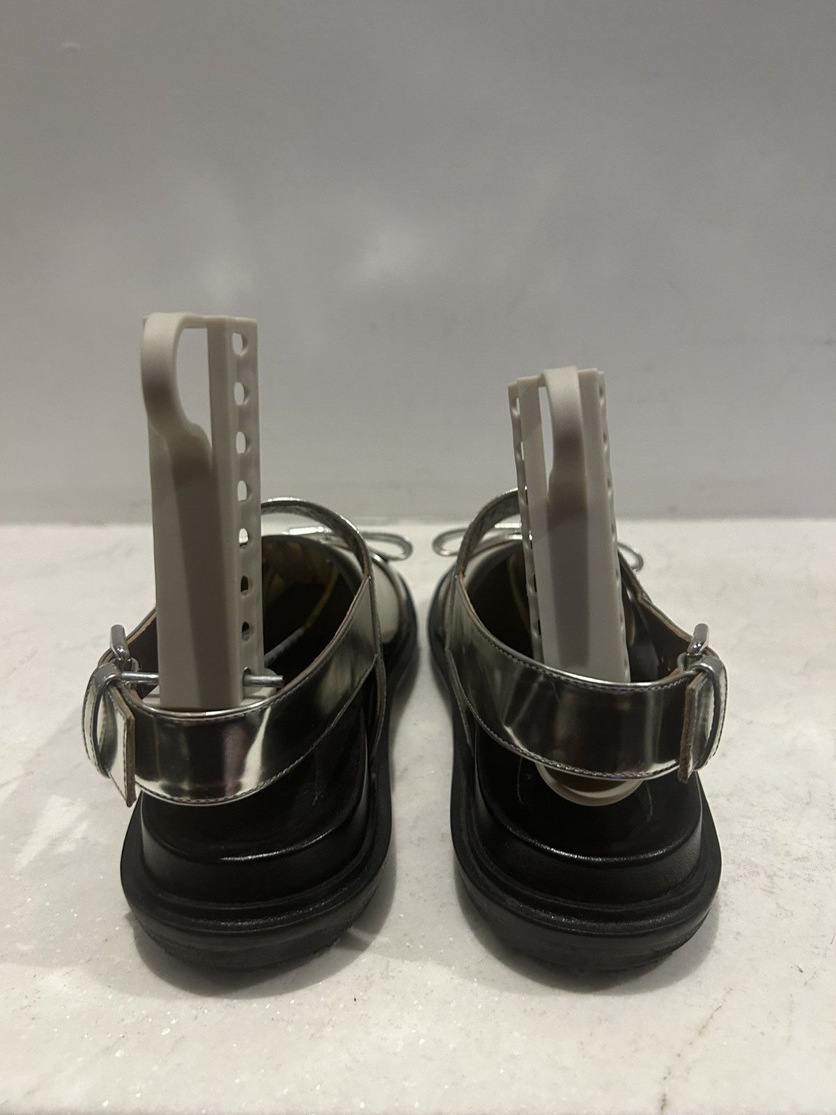 Marni New in box marni silver bow sandals. Size US 7 / IT 37 - 9 Thumbnail