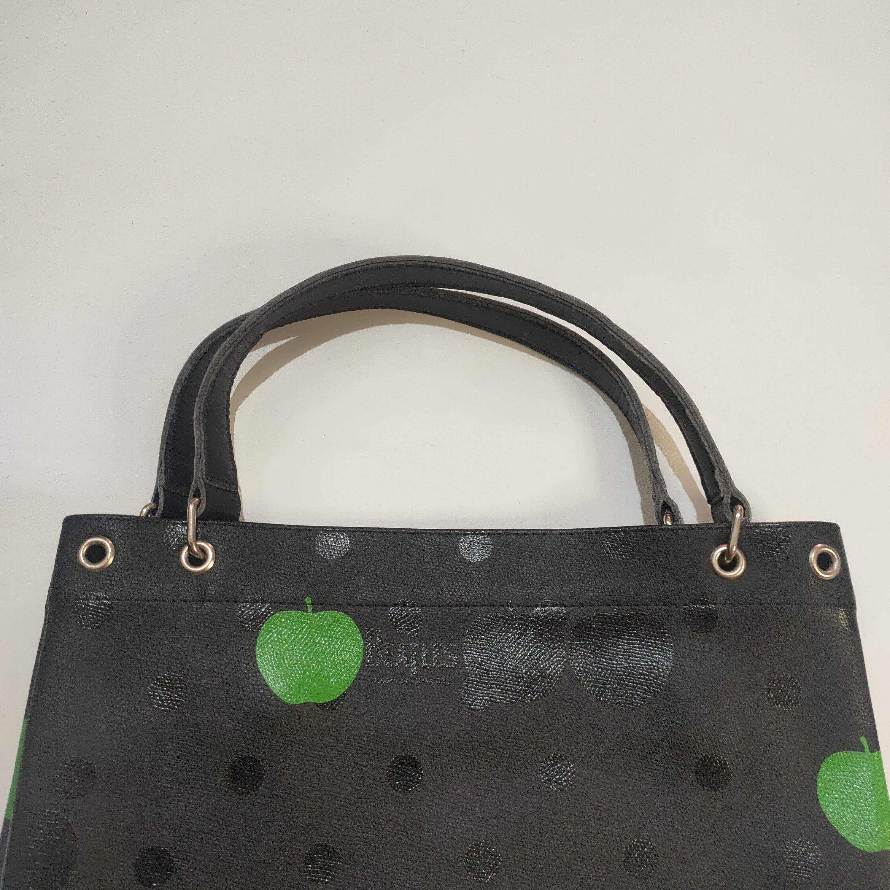 Comme des Garcons THE BEATLES x COMME des GARCONS Archive collection Size ONE SIZE - 2 Thumbnail