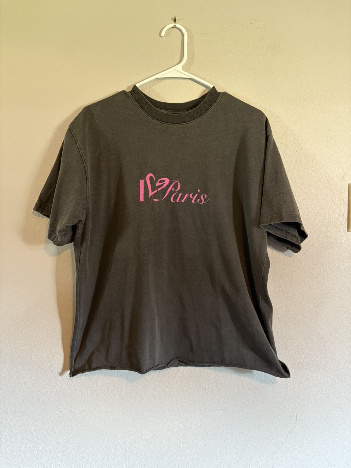 Basketcase Gallery I Love Paris Tee