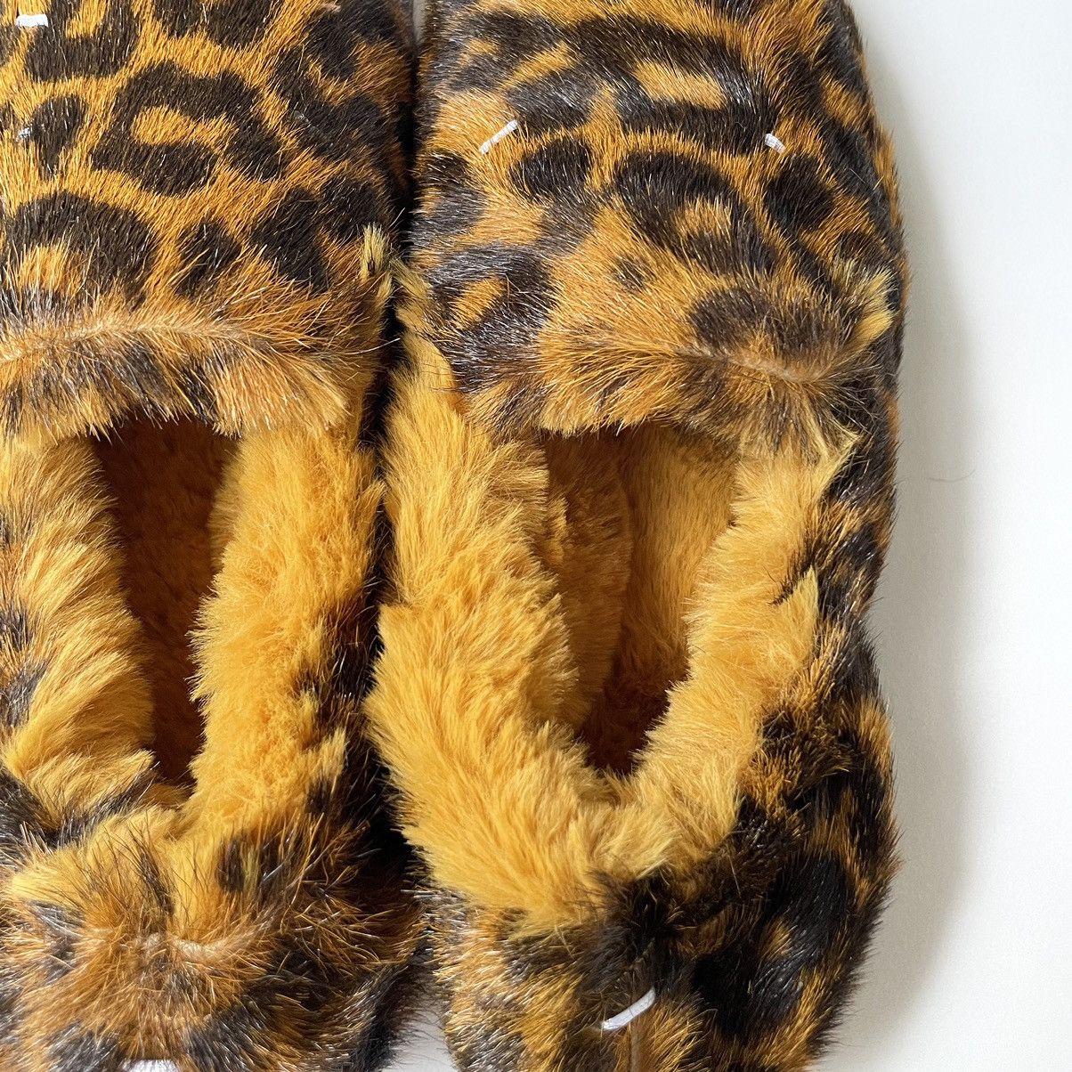 Maison Margiela ‘Cheetah Print’ Pony Hair Ballet Flats Size US 6 / IT 36 - 10 Thumbnail