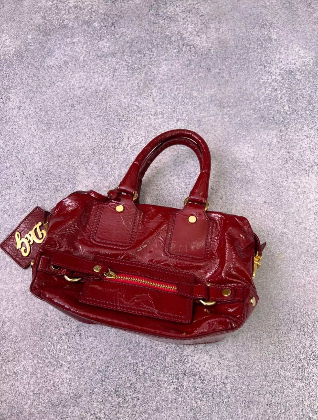 Designer × Dolce & Gabbana × Vintage Vintage D&G Red Patent Leather Front Pocket women’s bag Size ONE SIZE - 4 Thumbnail
