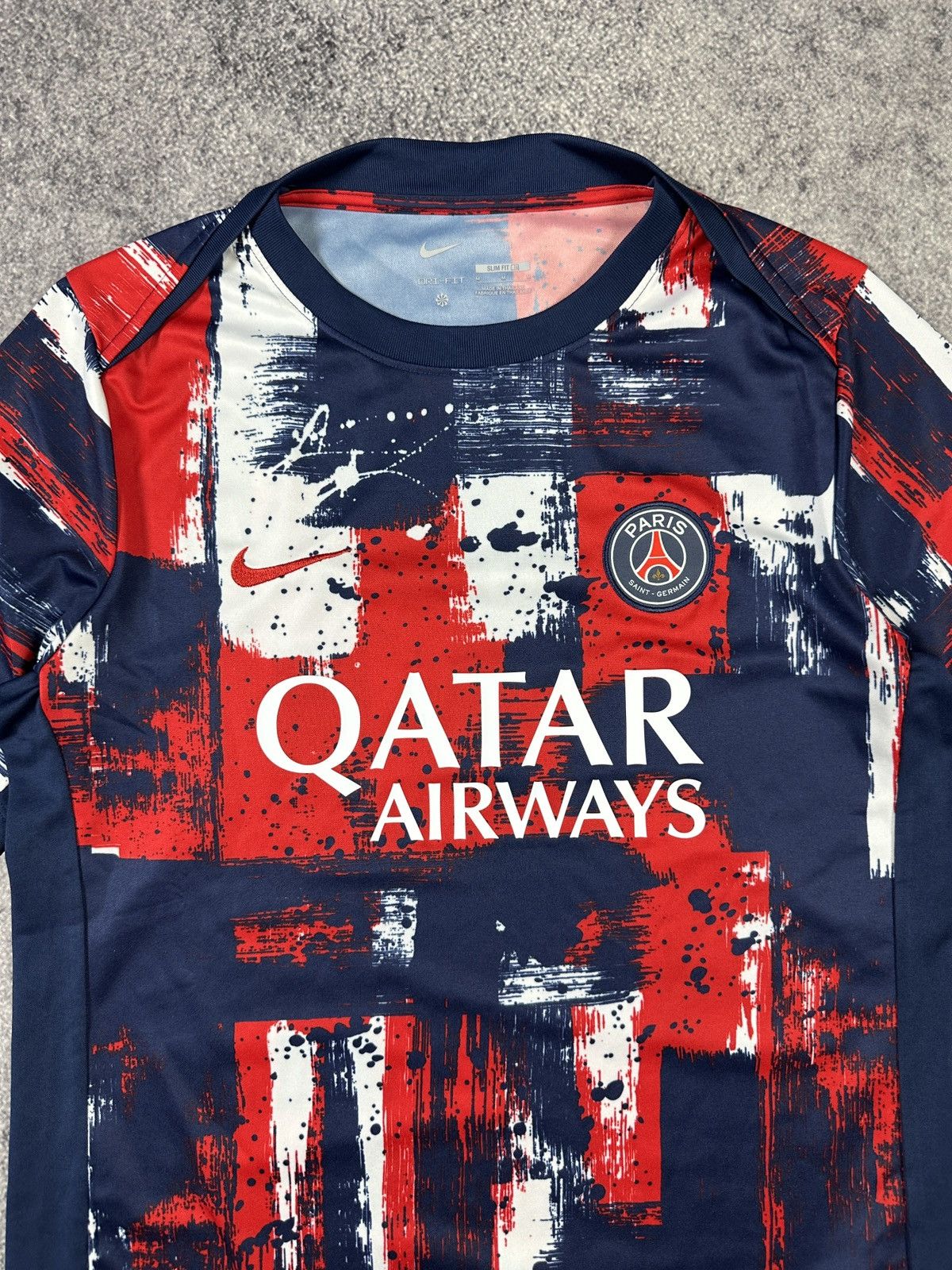 Nike Nike PSG Soccer Jersey Streetwear Rare Casual Style M Drill Size US M / EU 48-50 / 2 - 2 Thumbnail