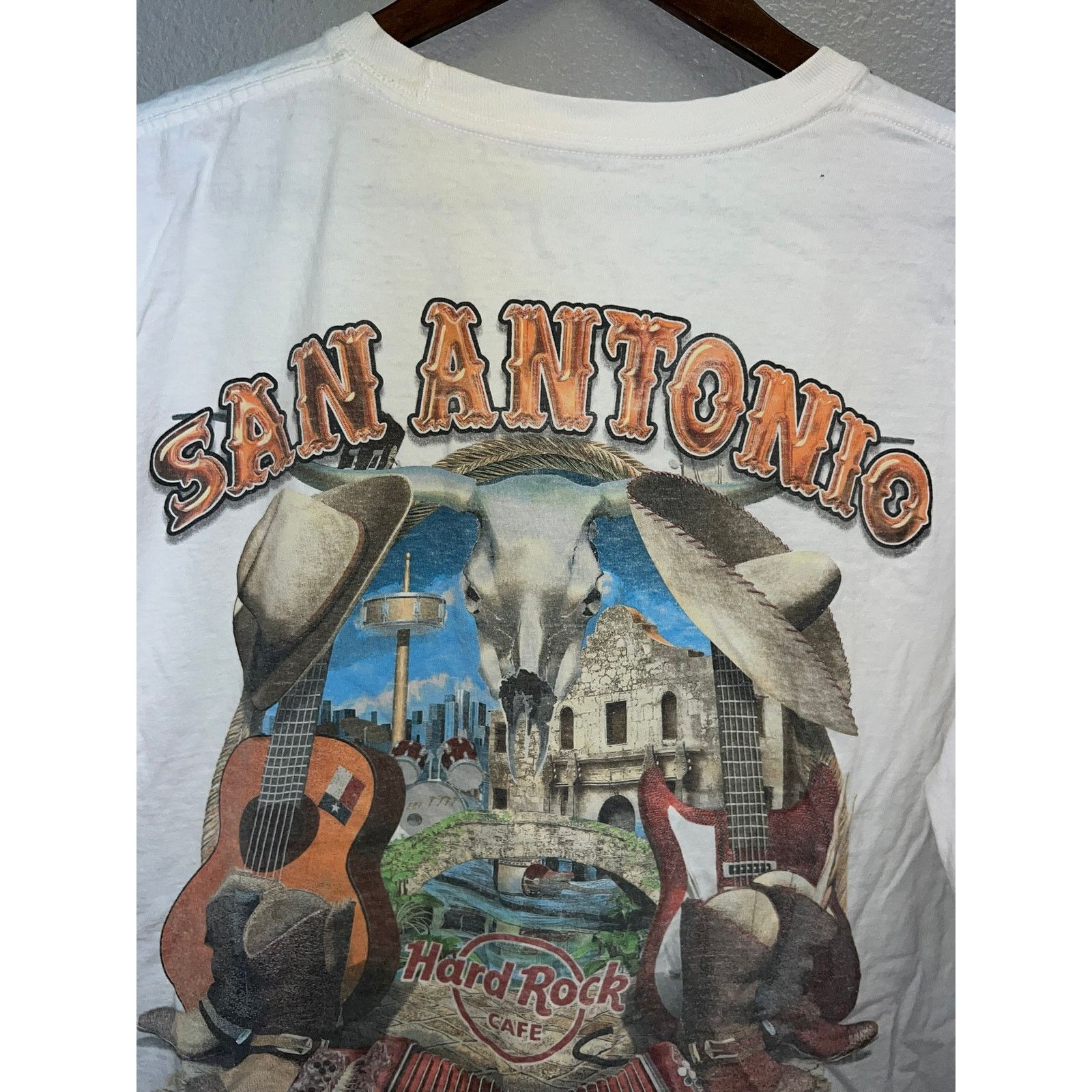Hard Rock Cafe Hard Rock Cafe Shirt San Antonio Texas White Graphic XL Tee Size US XL / EU 56 / 4 - 8 Thumbnail