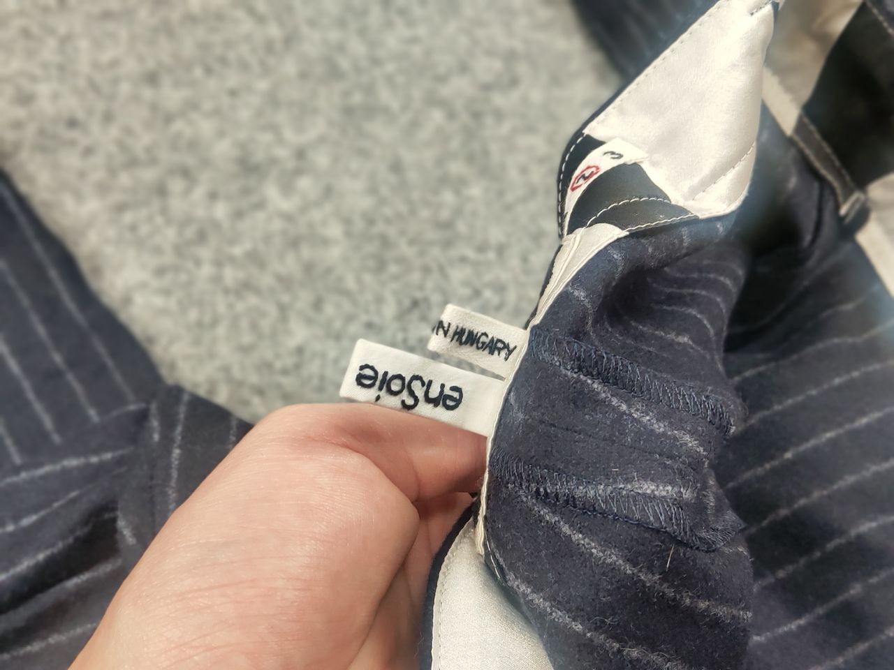 Other EnSoie Design Premium handmade wool Navy stripe Ankle Pants Size US 32 / EU 48 - 14 Thumbnail