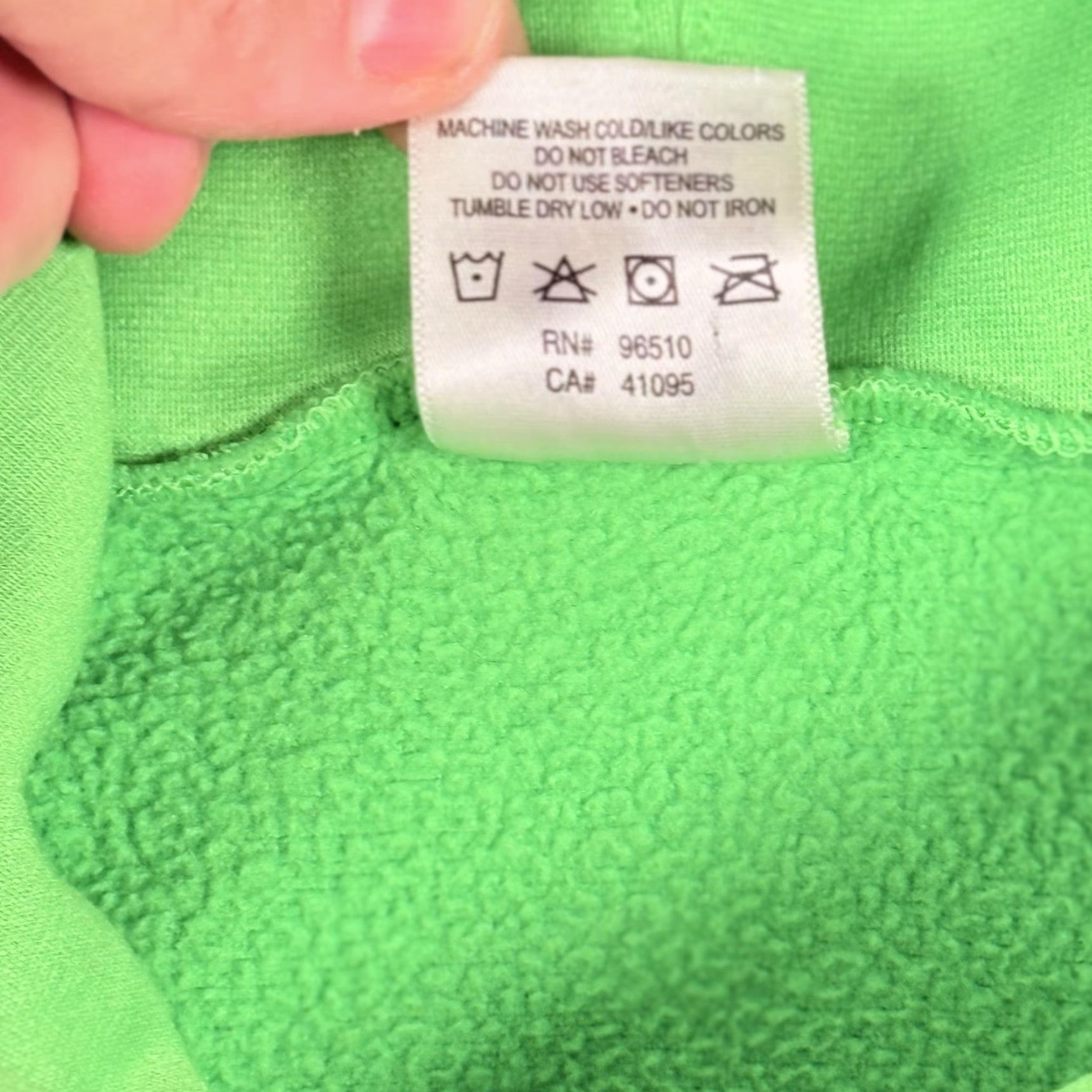 Under Armour Under Armour Hoodie Neon Green Fleece Pullover Sweatshirt Athleisure Women XS Long Sleeve Pullover Size XS / US 0-2 / IT 36-38 - 4 Thumbnail