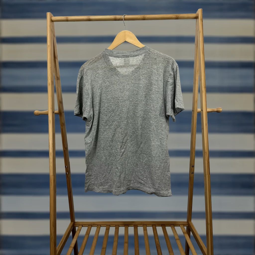 Fruit Of The Loom VTG Fruit Of The Loom T-Shirt Gray L Short Sleeve Burnout WIP Worn Paper Thin Selvedge Pocket Mens Size US L / EU 52-54 / 3 - 1 Thumbnail