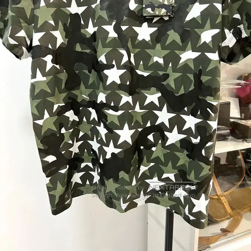 Valentino Valentino Camouflage Star Print Men's T-Shirt . Size US S / EU 44-46 / 1 - 5 Thumbnail