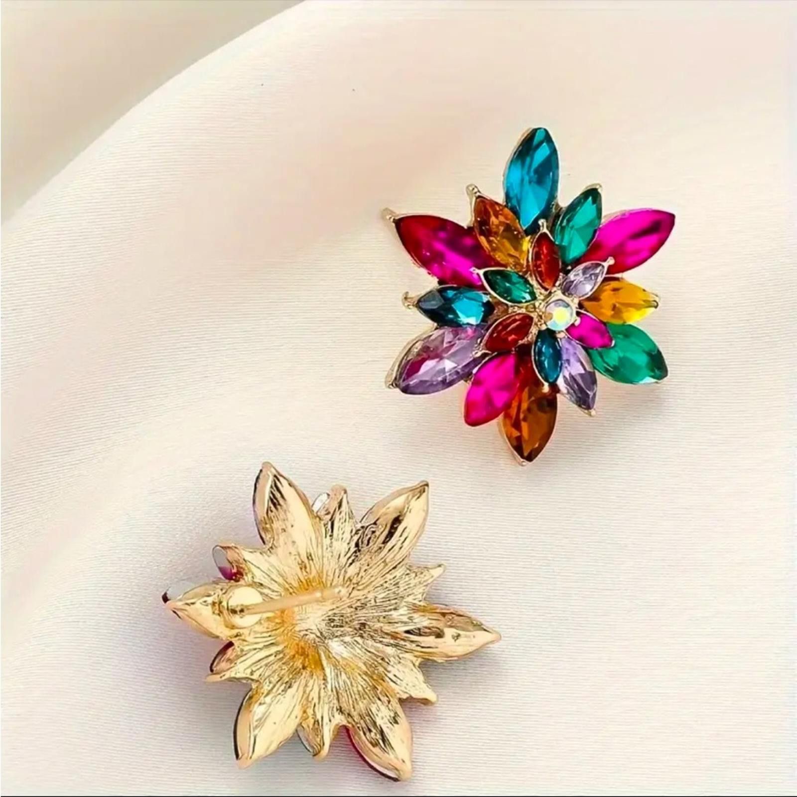 Designer Floral Multi Color Gemstone Stud Earrings Size ONE SIZE - 4 Thumbnail