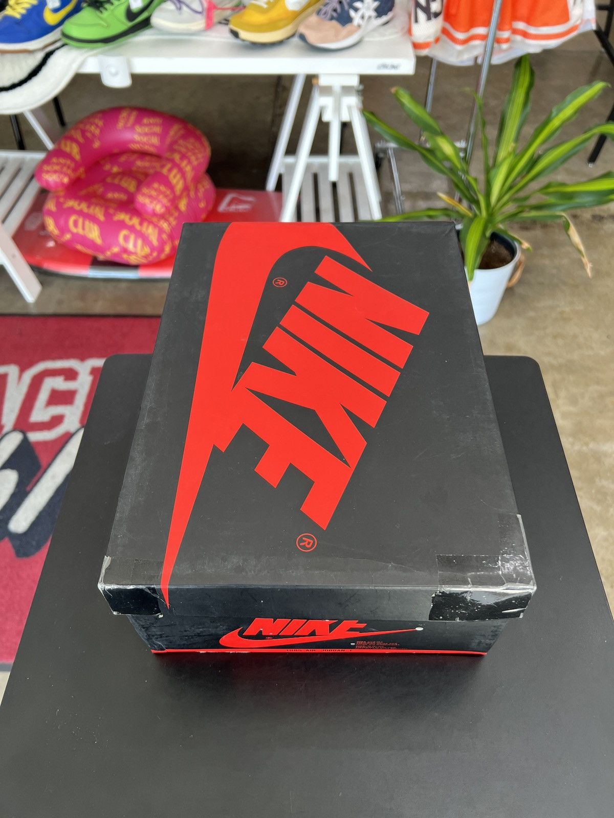 Jordan Brand × Nike Air Jordan 1 Retro High Spider-Man Origin Story Sz. 9 (2018) Size US 9 / EU 42 - 14 Thumbnail
