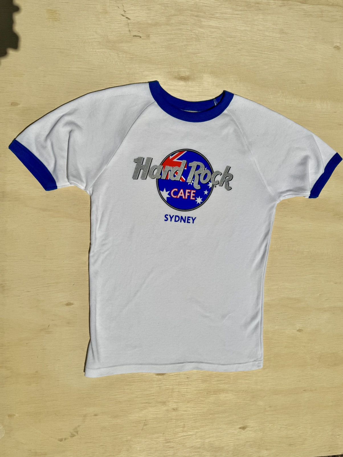 Band Tees × Hard Rock Cafe × Vintage Vintage Hard Rock Cafe Sydney Australia 80’s Retro T-Shirt Size US M / EU 48-50 / 2 - 3 Thumbnail