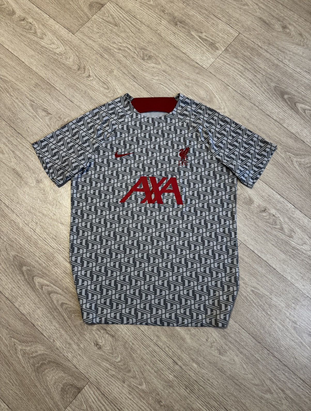 Nike 🔷Nike Liverpool 2022/23 Pre Match Soccer jersey🔷 Size US L / EU 52-54 / 3 - 1 Thumbnail