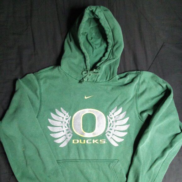 Nike Vintage Nike Oregon Ducks Hoodie Sweatshirt Mid Swoosh Size US S / EU 44-46 / 1 - 2 Thumbnail