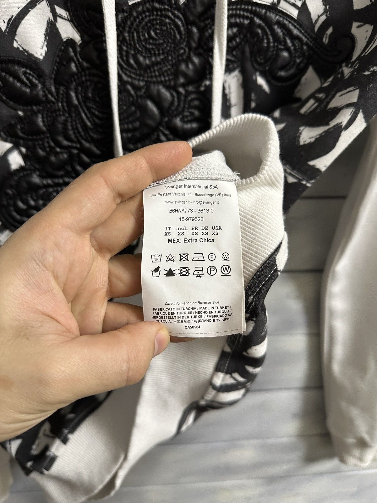Versace Jeans Couture Rare Luxury Abstract Hoodie Versace Jeans Monogram Size US XS / EU 42 / 0 - 12 Thumbnail