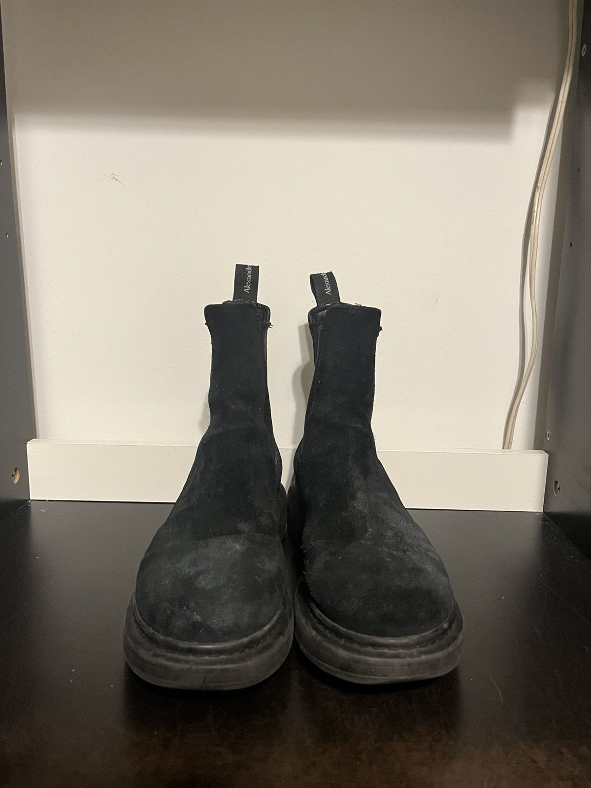 Alexander McQueen Alexander McQueen Chelsea Boot Black Suede Men’s 41.5 586198 Size US 8.5 / EU 41-42 - 5 Thumbnail