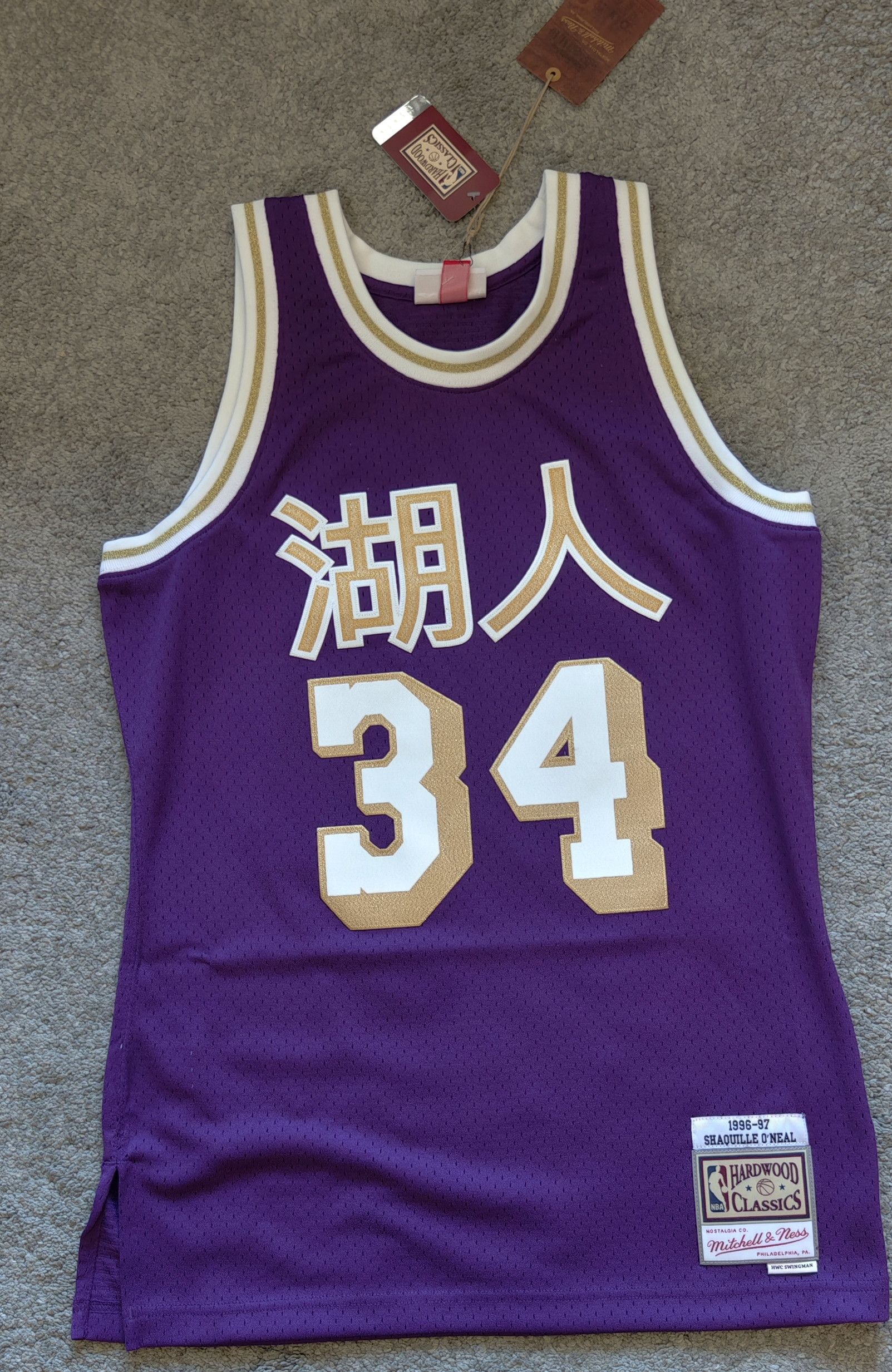 Mitchell & Ness Mens Mitchell & Ness NBA CNY Jersey Lakers Shaquille O'Neal Size US M / EU 48-50 / 2 - 1 Thumbnail