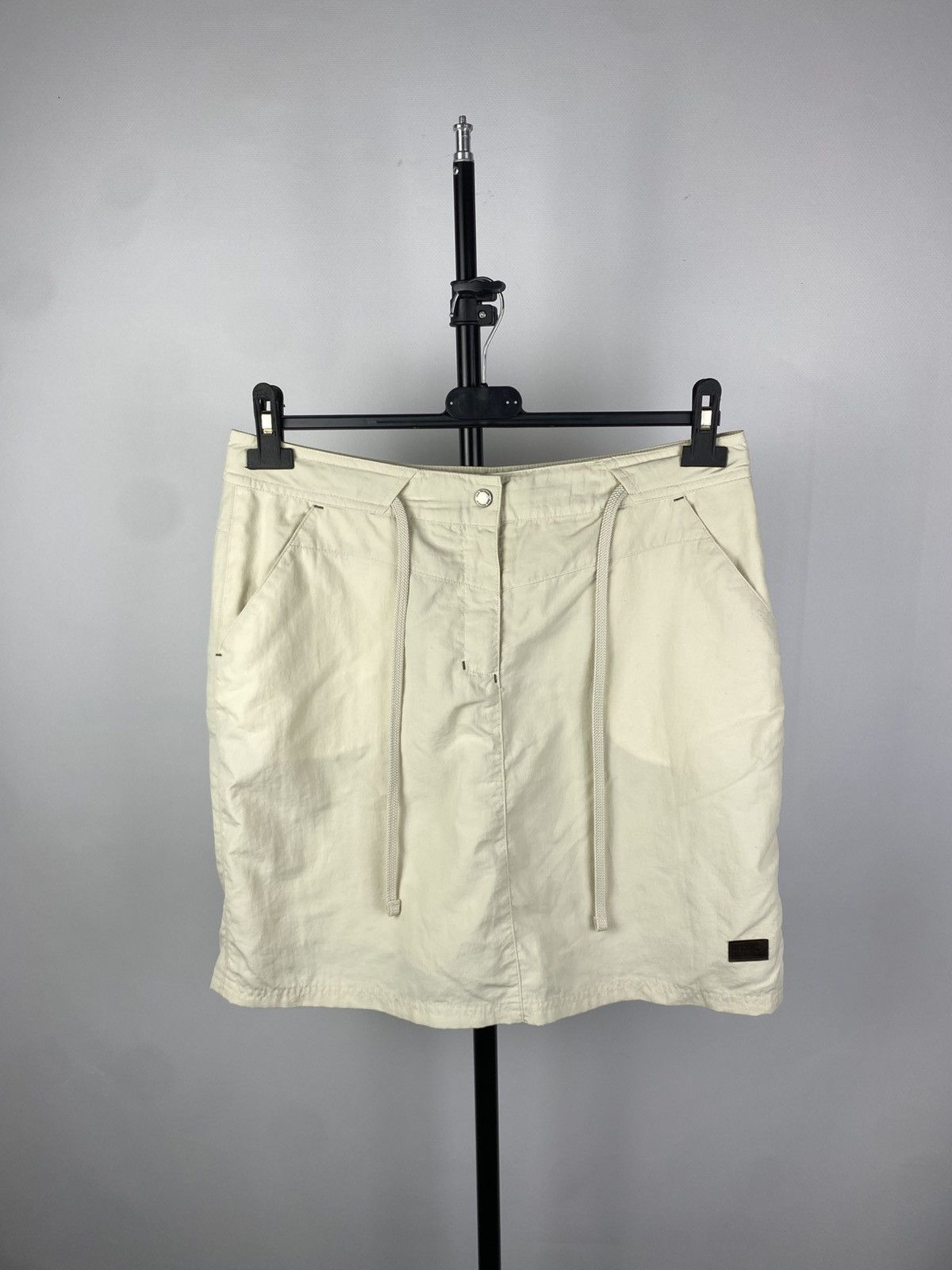 Jack Wolfskin × Vintage Vintage 90s Jack Wolfskins nylon outdoor skirt S-M Size 28" / US 6 / IT 42 - 1 Thumbnail