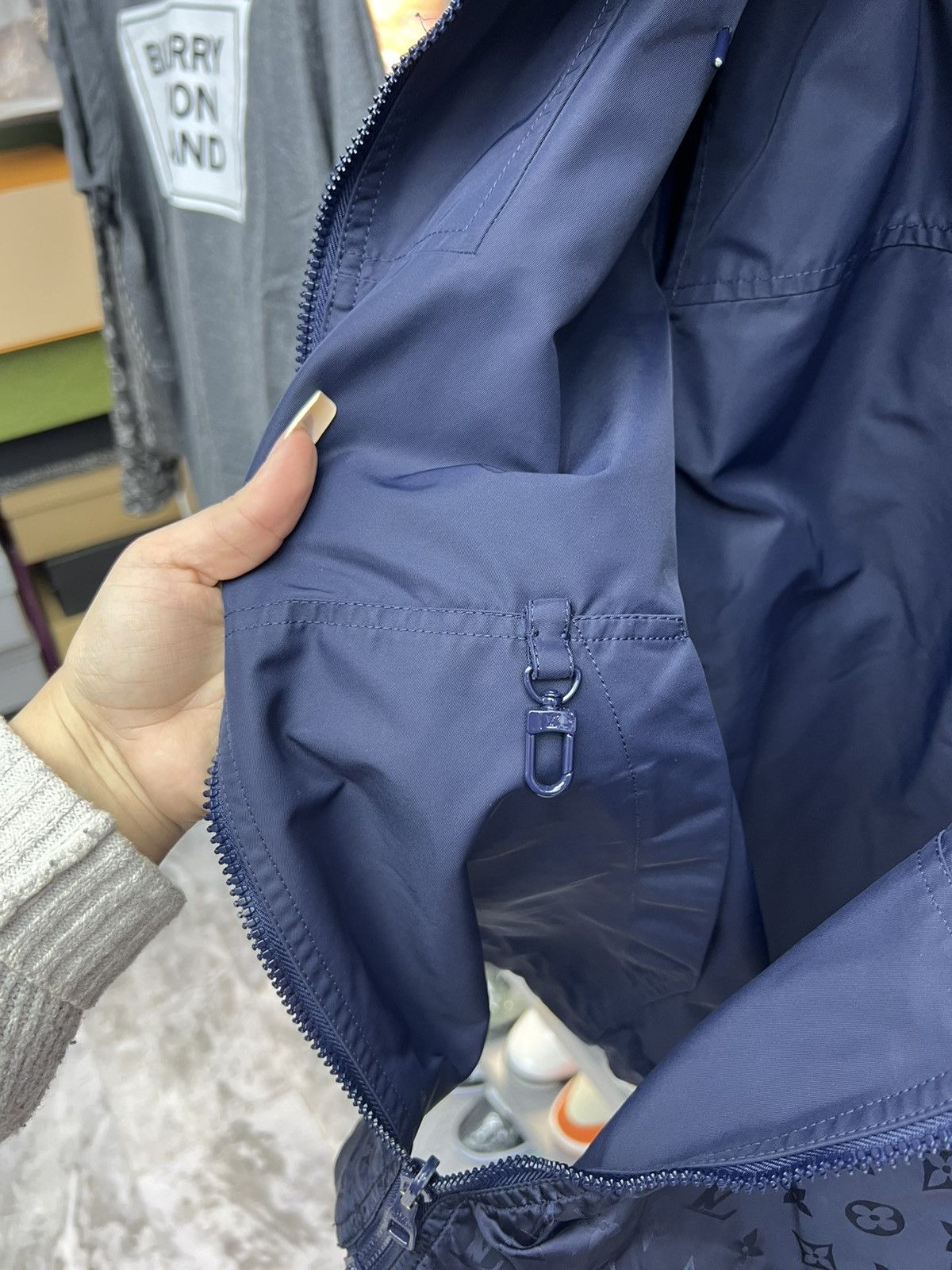 Louis Vuitton Louis Vuitton Monogram Reversible Windbreaker Size US M / EU 48-50 / 2 - 10 Thumbnail