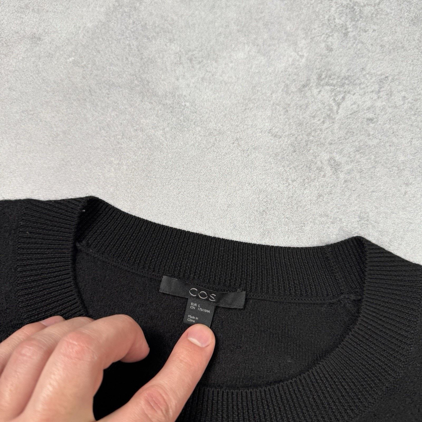 Cos Cos Oversize Wool Knit Midi Dree Black Size L Size L / US 10 / IT 46 - 11 Thumbnail