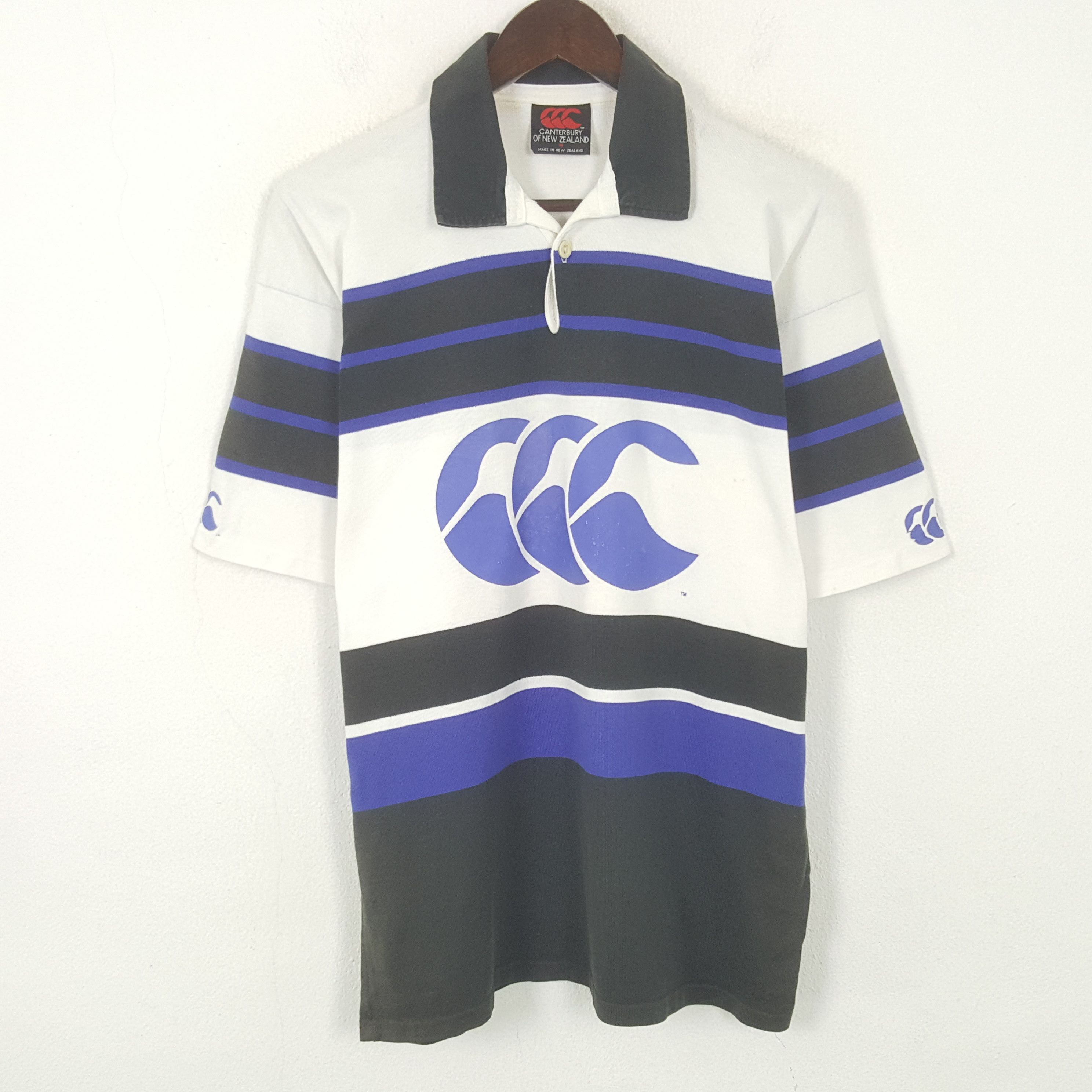 Canterbury of New Zealand Vintage Canterbury Of New Zealand Polos Shirt Size US M / EU 48-50 / 2 - 1 Thumbnail