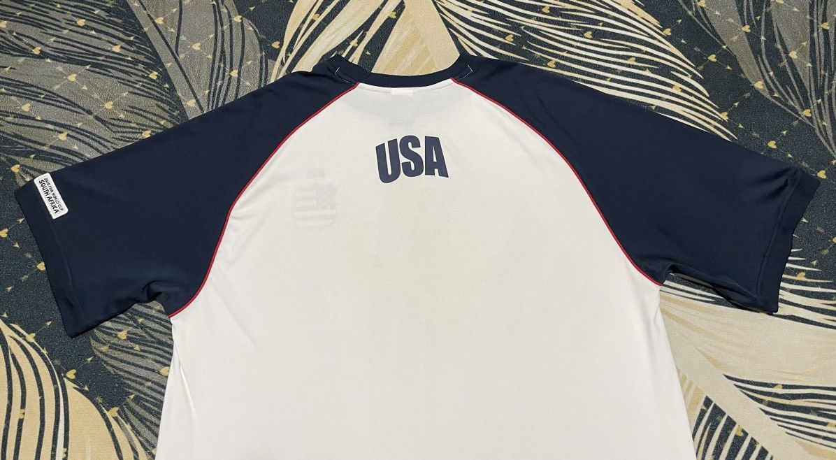 Vintage Team USA 2010 FIFA World Cup SouthAfrica White Shirt Jersey Size US XL / EU 56 / 4 - 11 Thumbnail