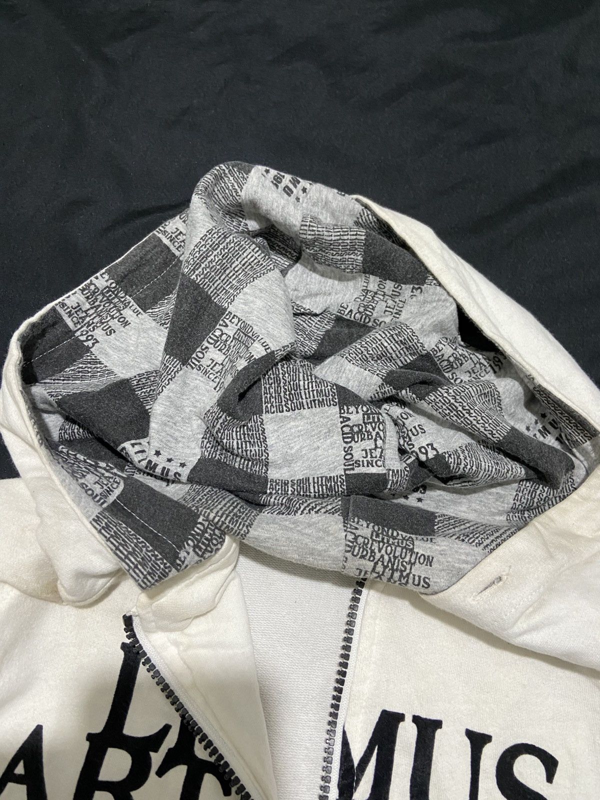 Japanese Brand LITMUS ARTISTME ZIP HOODIE Size US S / EU 44-46 / 1 - 8 Thumbnail