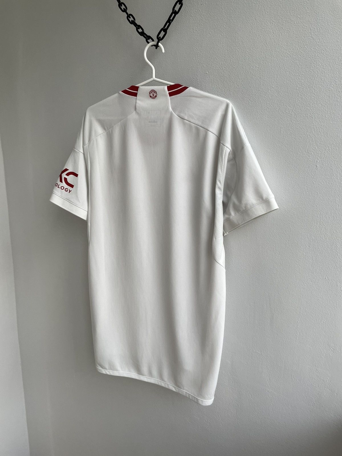 Other MANCHESTER UNITED 2023 2024 SOCCER FOOTBALL SHIRT 29H001 Size US L / EU 52-54 / 3 - 17 Thumbnail
