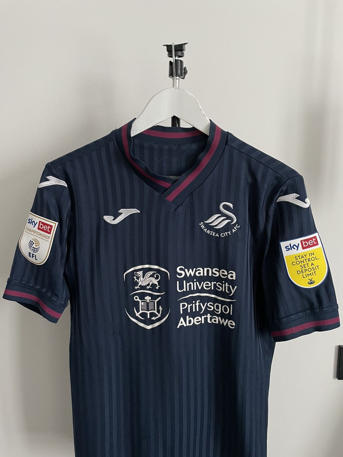 Joma Joma Swansea City Third Away 2020/2021 Football Shirt Jersey Size US M / EU 48-50 / 2 - 2 Thumbnail