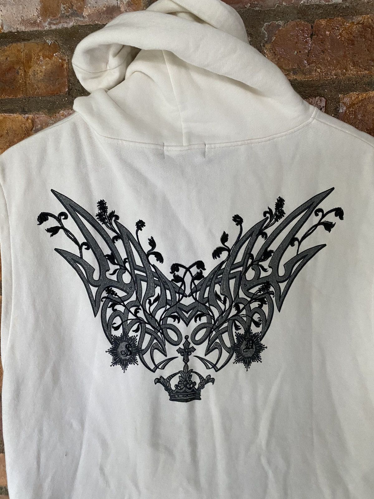 Yasuyuki Ishii YASUYUKI ISHII Crost Floral and wing Asymmetrical hoodie Size US M / EU 48-50 / 2 - 3 Thumbnail