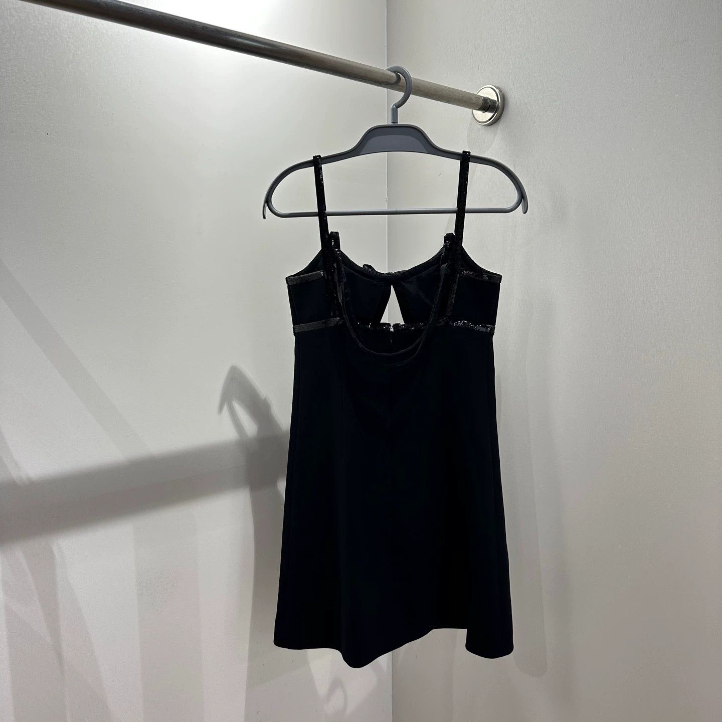 Miu Miu MiuMiu may71 Sequin Bow Cami Dress 40 Size S / US 4 / IT 40 - 2 Thumbnail