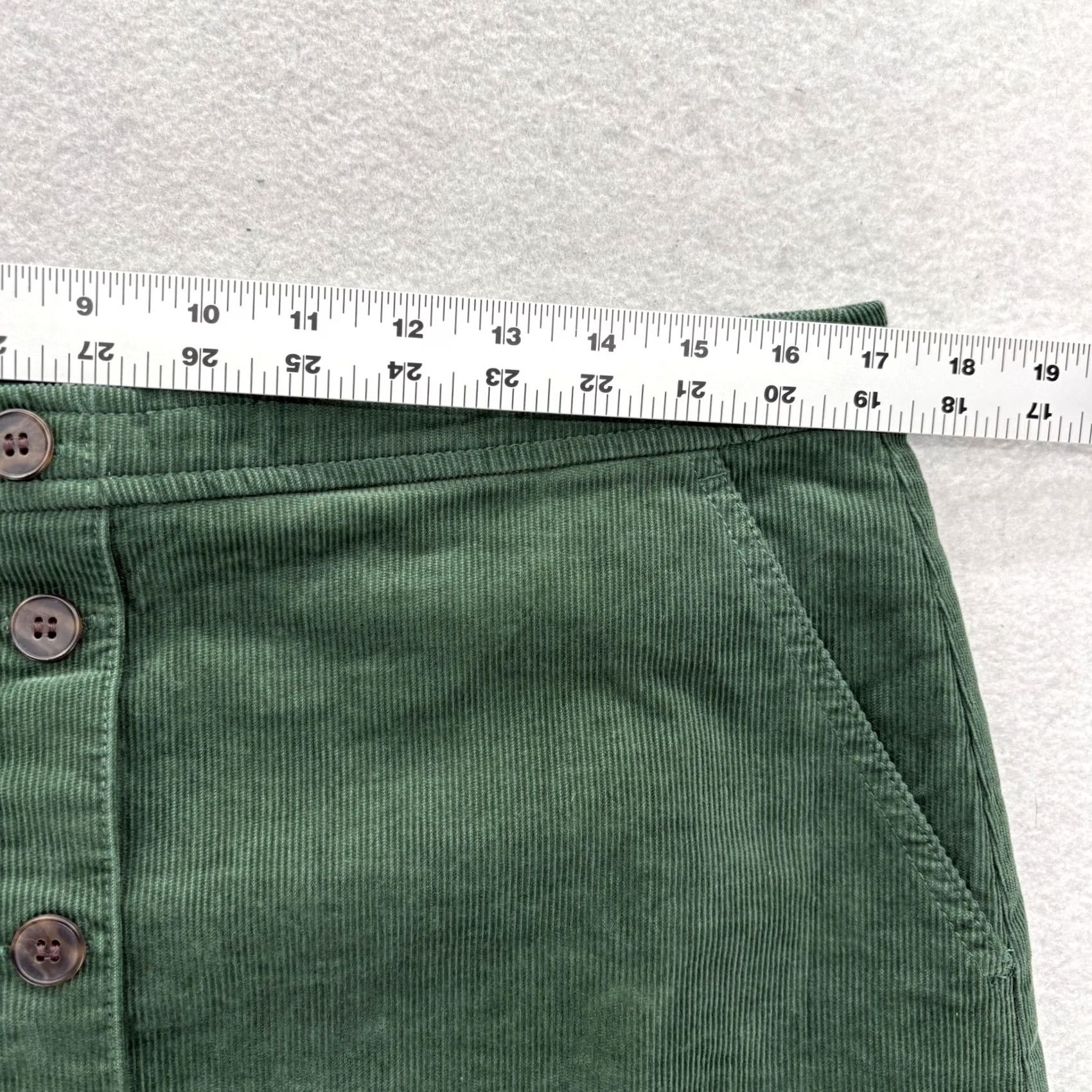 J.Crew J.CREW Skirt Womens 14 Green Corduroy A-Line Short Button Lined Stretch Preppy Size 36" / US 14 / IT 50 - 5 Thumbnail