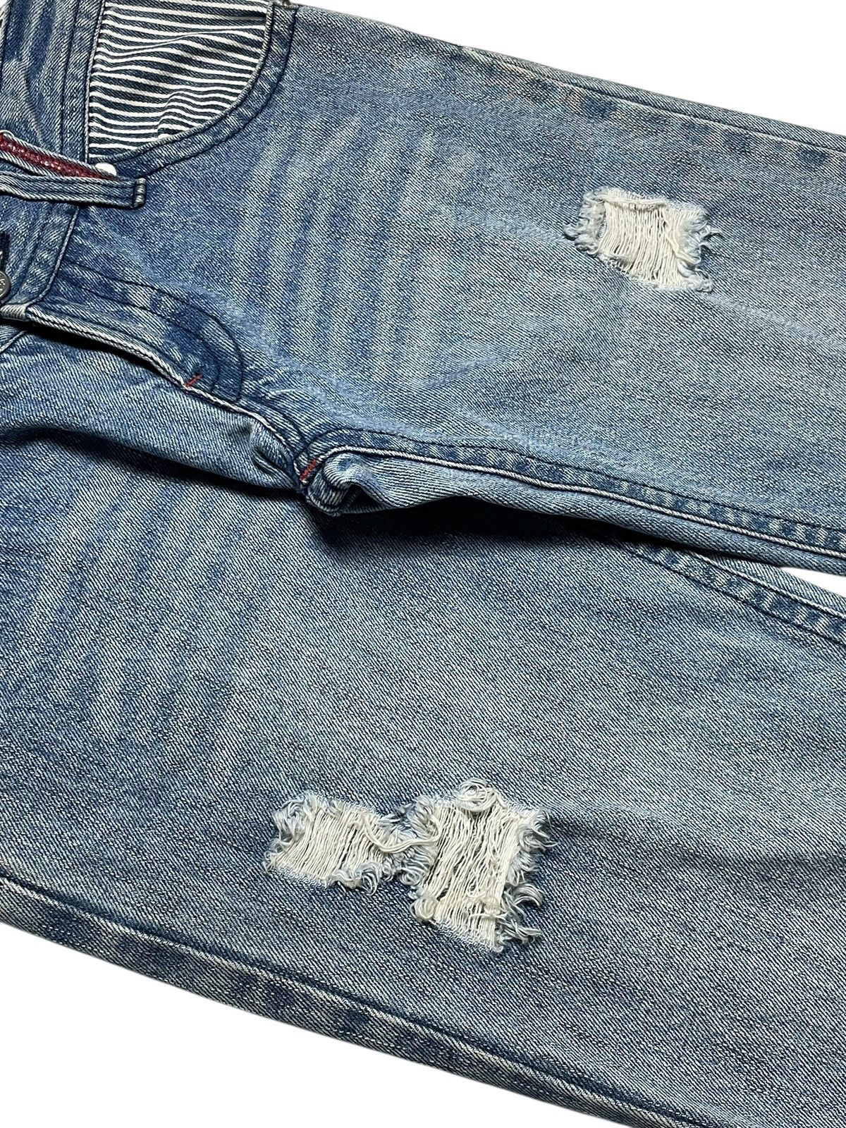 Angel Blue 2000’s Blue Moon Blue - Distressed Lowrise Patch Denim Pants Size US 26 / EU 42 - 10 Thumbnail