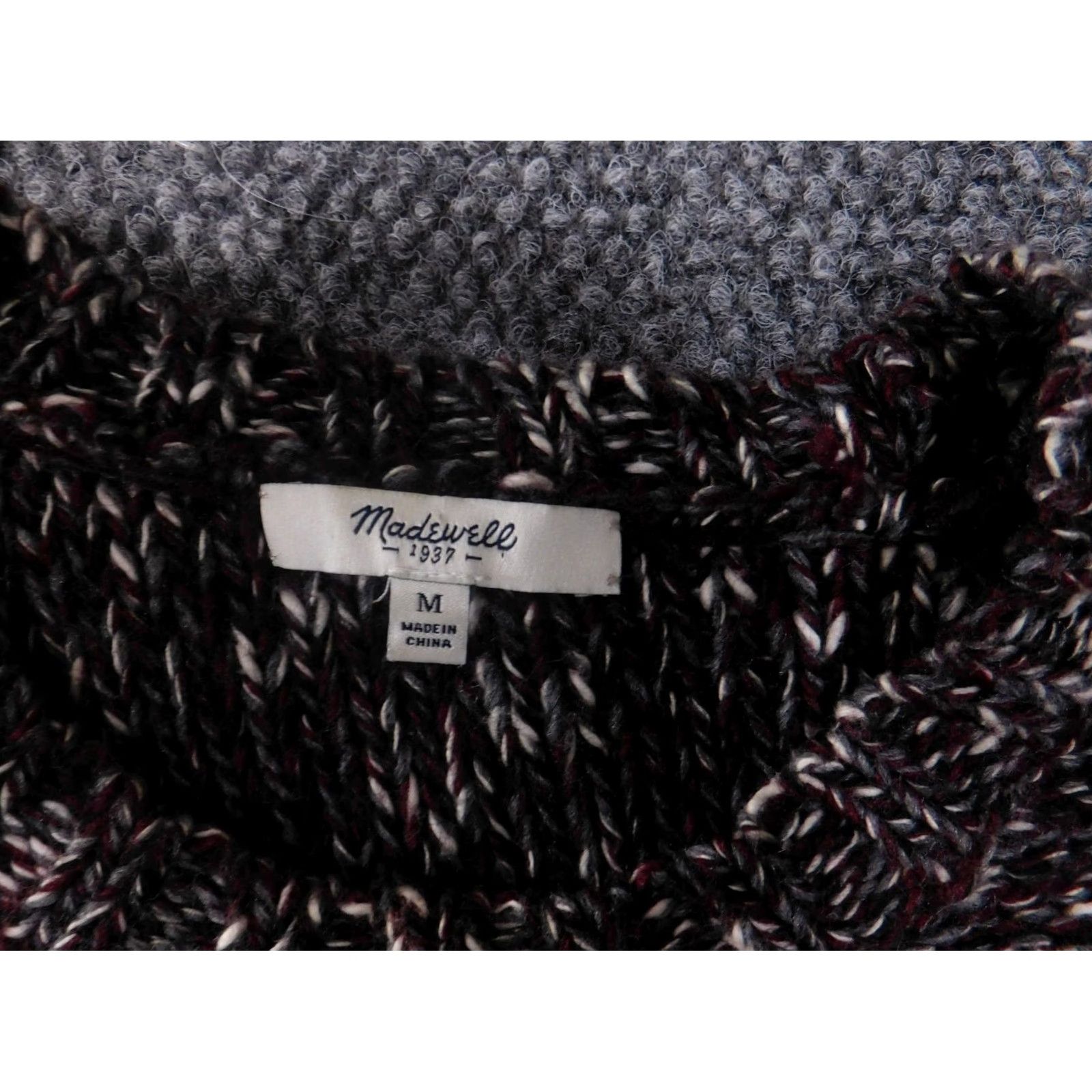 Madewell Madewell Sweater Pullover Womens Medium Red Knit Acrylic Wool Long Sleeve Round Neck Geometric Heavyweight Casual Classic Size M / US 6-8 / IT 42-44 - 4 Thumbnail