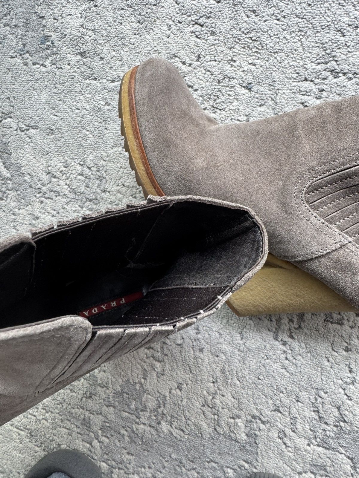 Prada Authentic Prada Suede Ankle Boots Size 39 Made in italy Size US 9 / IT 39 - 11 Thumbnail