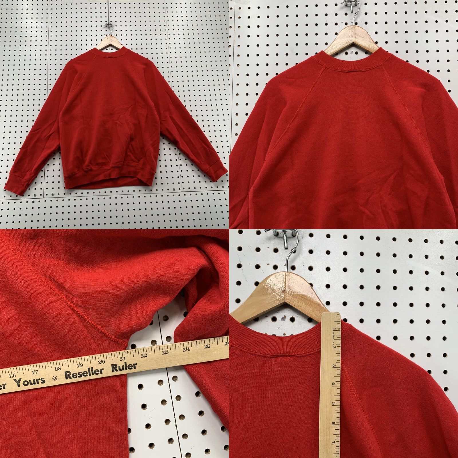 Tultex VINTAGE Tultex Berrymore Christmas Dog Crewneck Sweatshirt Mens Medium Red 90s Santa Graphic Cotton Blend USA Men M Red Christmas Mens" Size US M / EU 48-50 / 2 - 8 Thumbnail