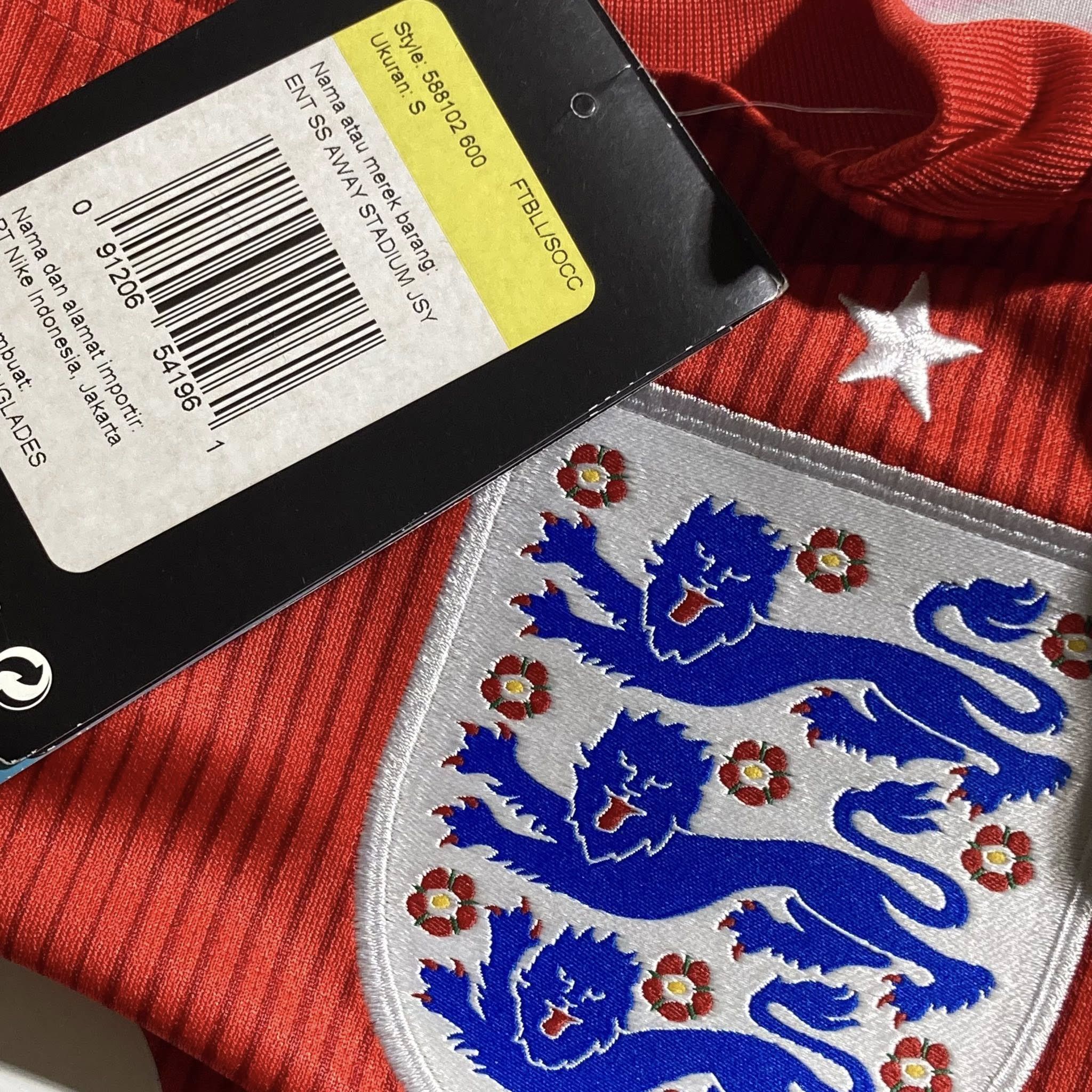 Nike 2014 England Away Rooney 10 Nike 588102-600 Size US S / EU 44-46 / 1 - 9 Thumbnail