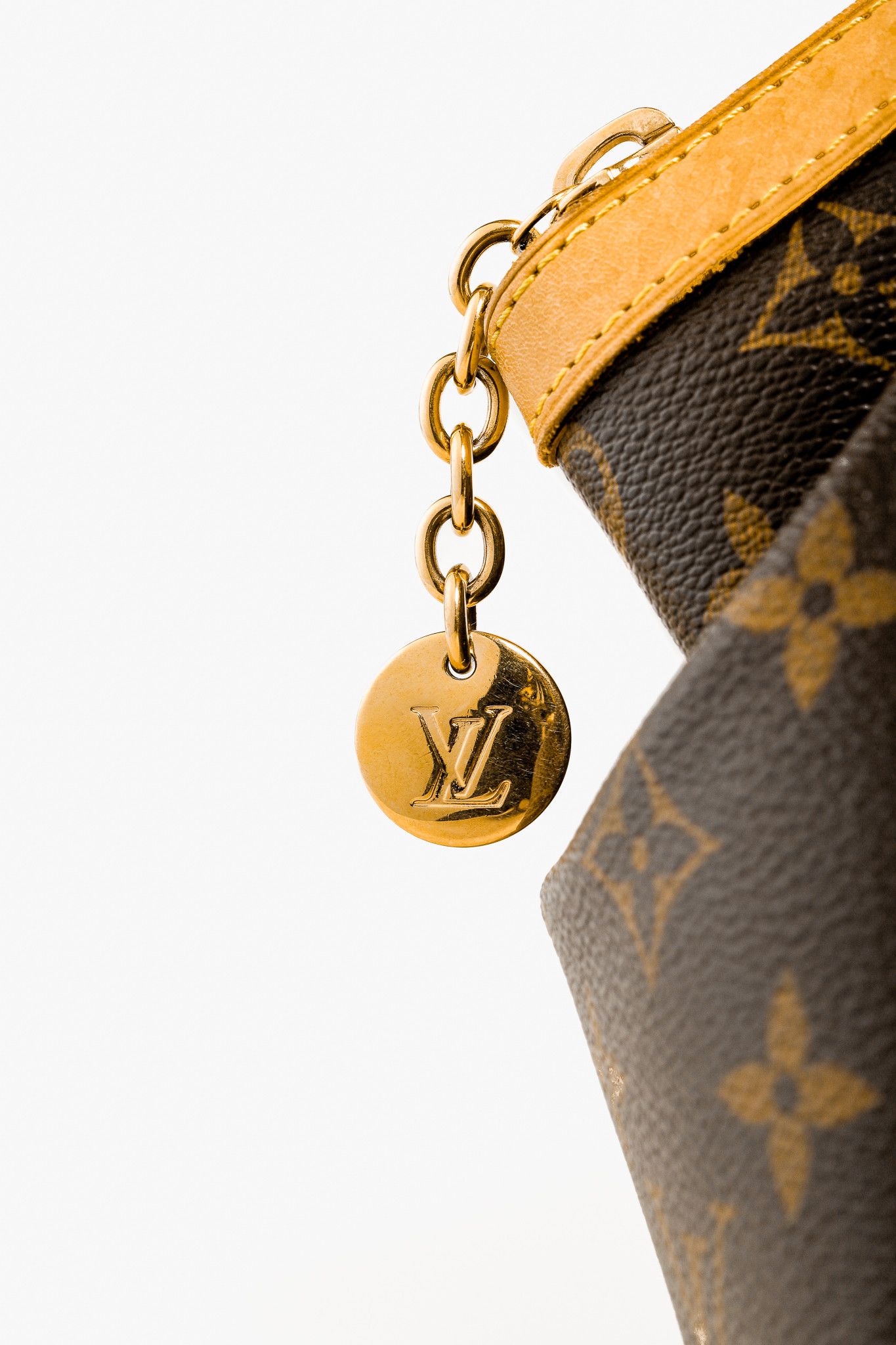 Louis Vuitton Louis Vuitton Tivoli PM Monogram Canvas Handbag Size ONE SIZE - 11 Thumbnail