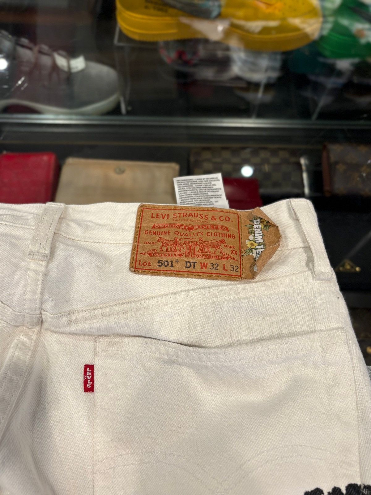 DENIM TEARS × Levi's Denim Tears White Levi’s Jeans Size 32 Size US 32 / EU 48 - 3 Thumbnail