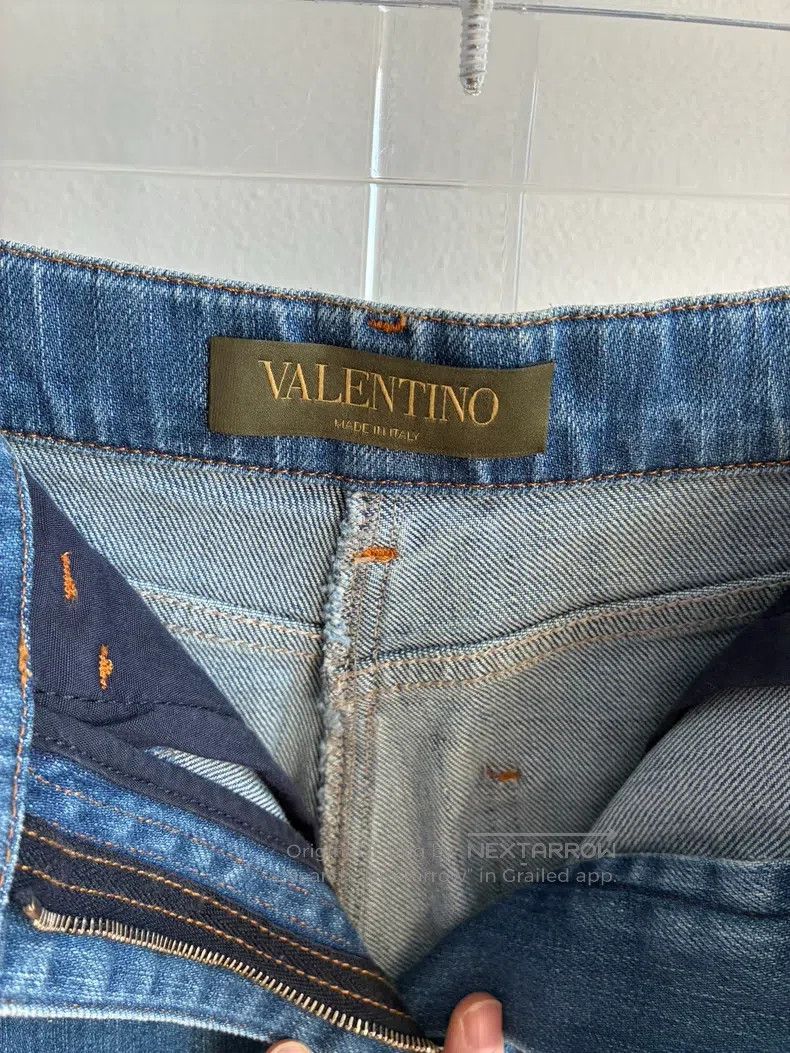 Valentino Valentino Butterfly embroidered denim shorts Size 40" / US 18 - 4 Thumbnail