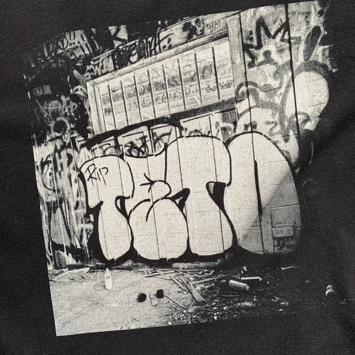 GRAFF × Vintage Vintage Y2K TETO Graffiti T-Shirt Size US L / EU 52-54 / 3 - 4 Thumbnail