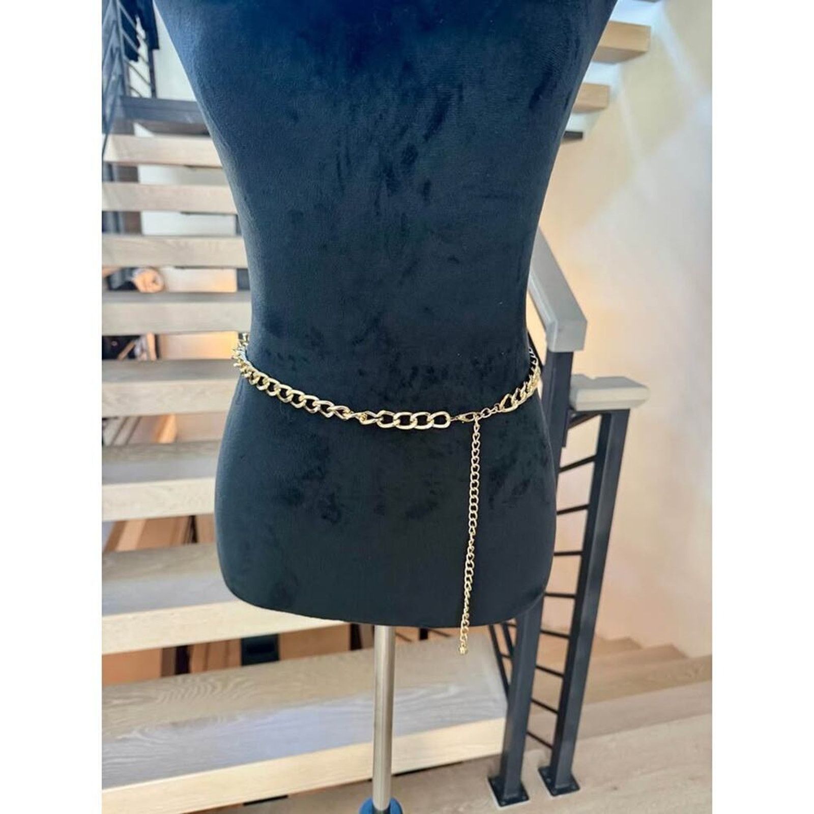 Other Gold chain belt Size ONE SIZE - 1 Thumbnail