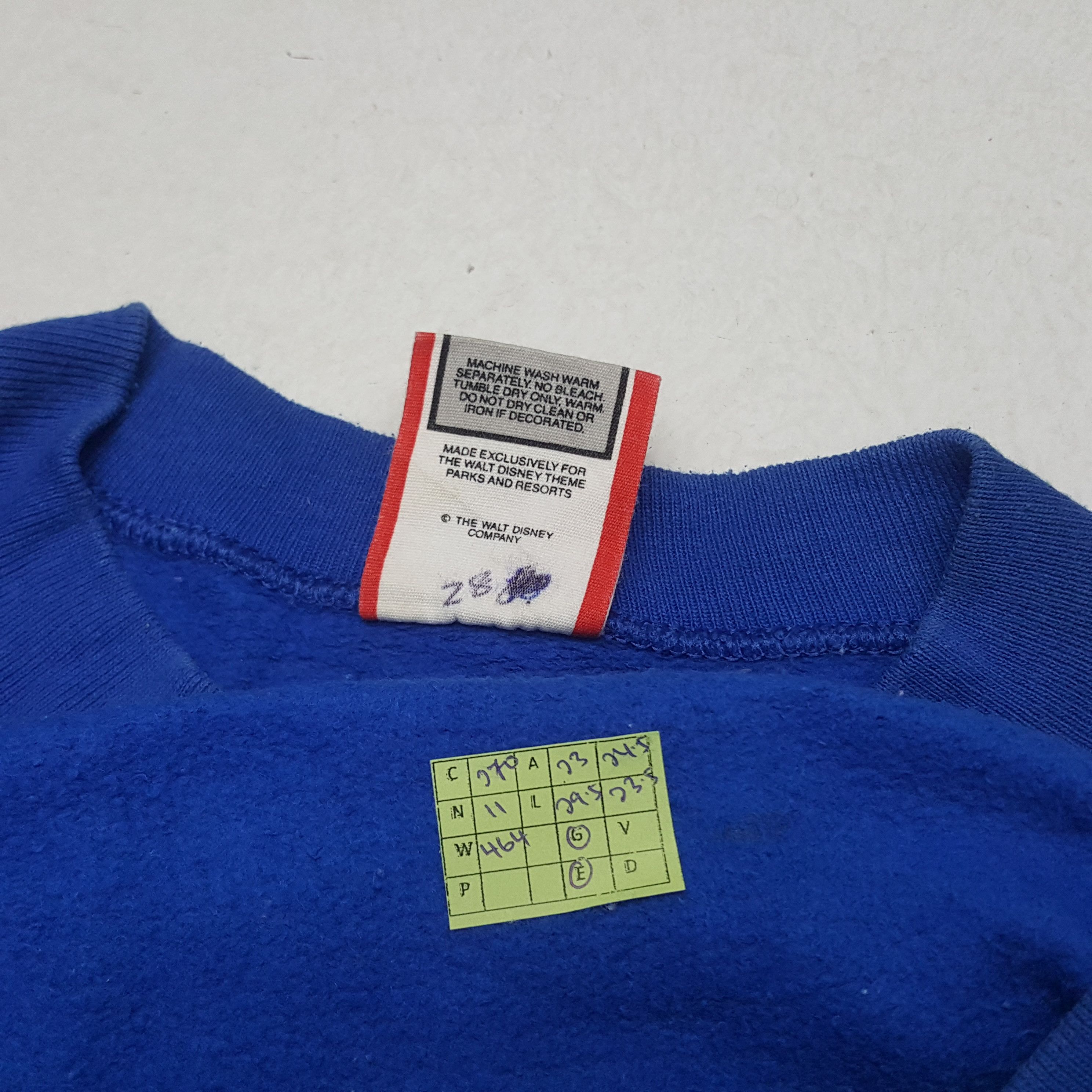 Cartoon Network × Disney × Vintage Vintage Disney Design Donald Duck Cartoon Sweatshirt Size US L / EU 52-54 / 3 - 7 Thumbnail