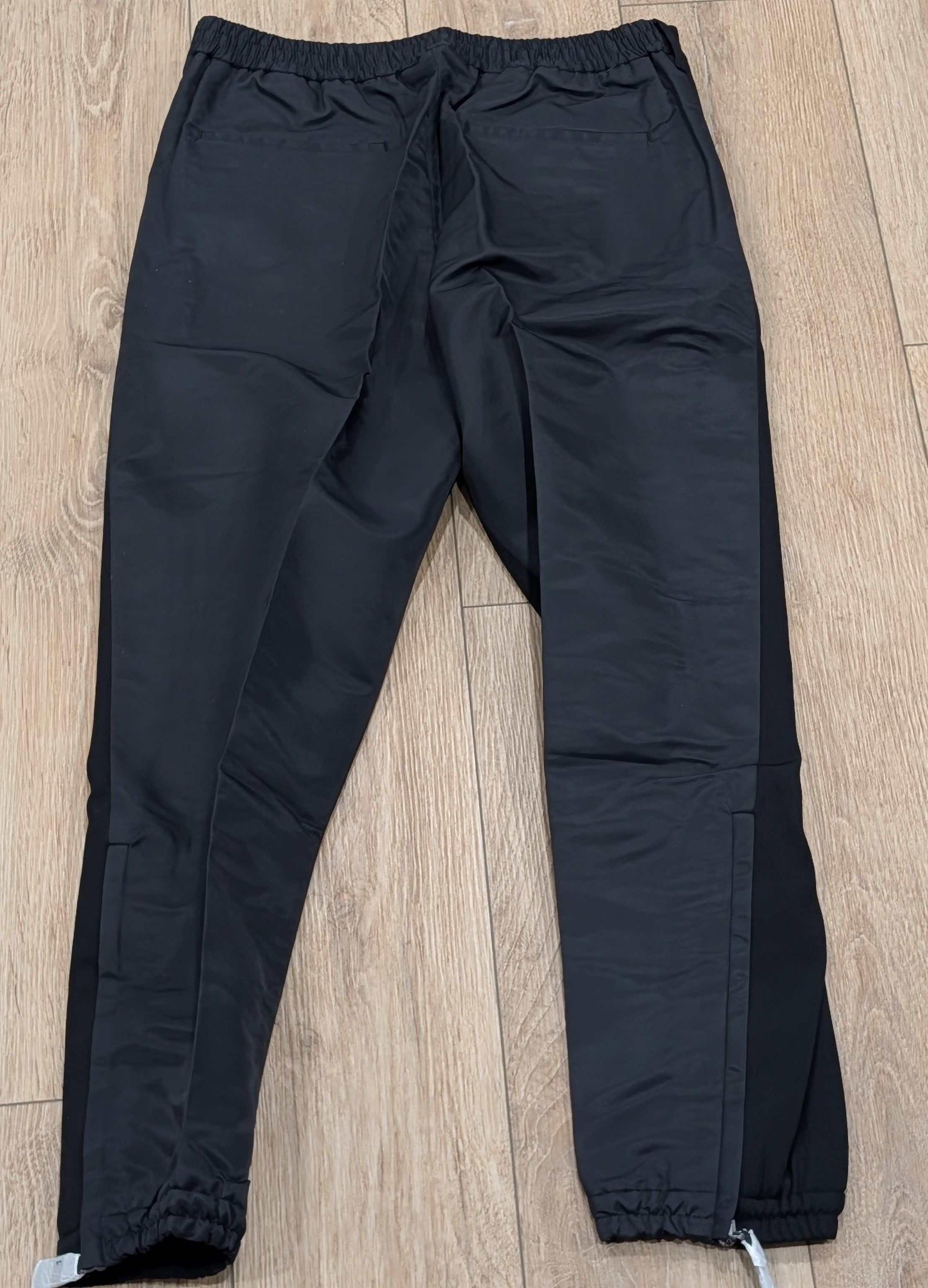 Burberry Burberry Two-Tone Tapered Trousers Pants Black 48 US 32 Size US 32 / EU 48 - 4 Thumbnail