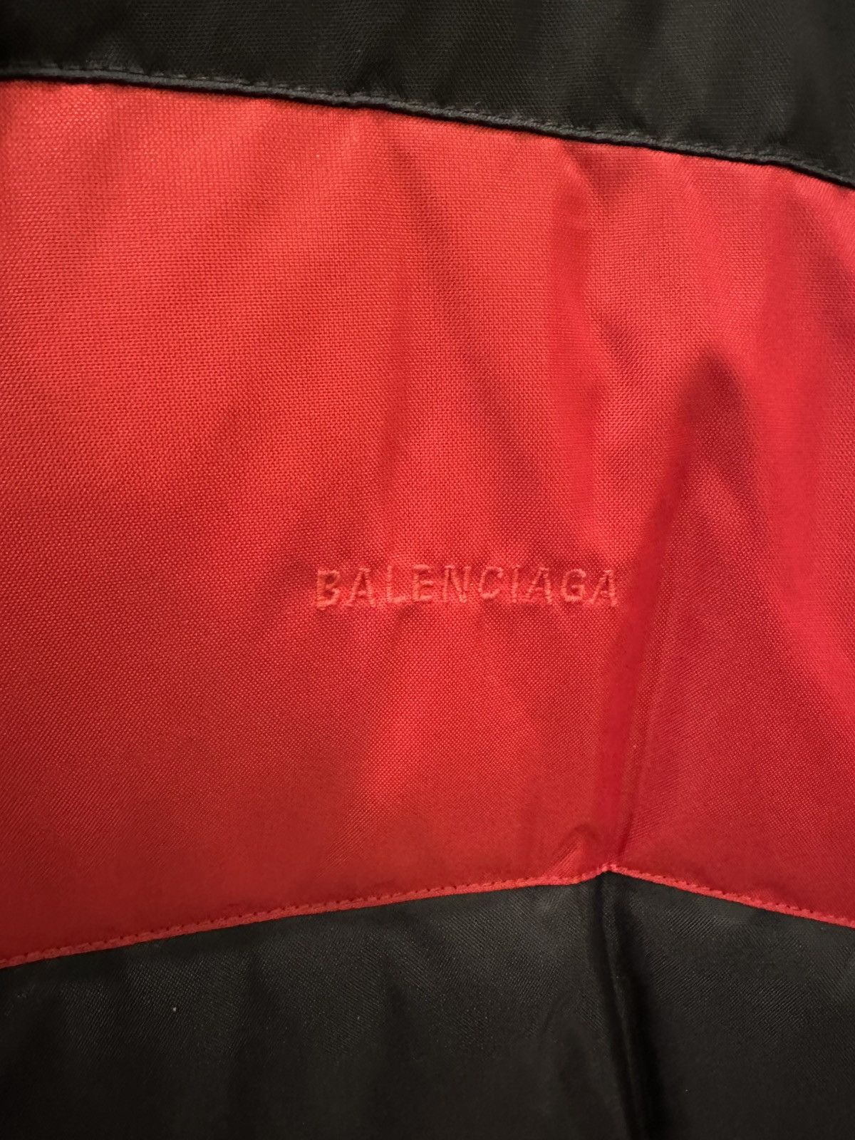 Balenciaga Balenciaga AW18 Striped Puffer Down Jacket Size US M / EU 48-50 / 2 - 11 Thumbnail