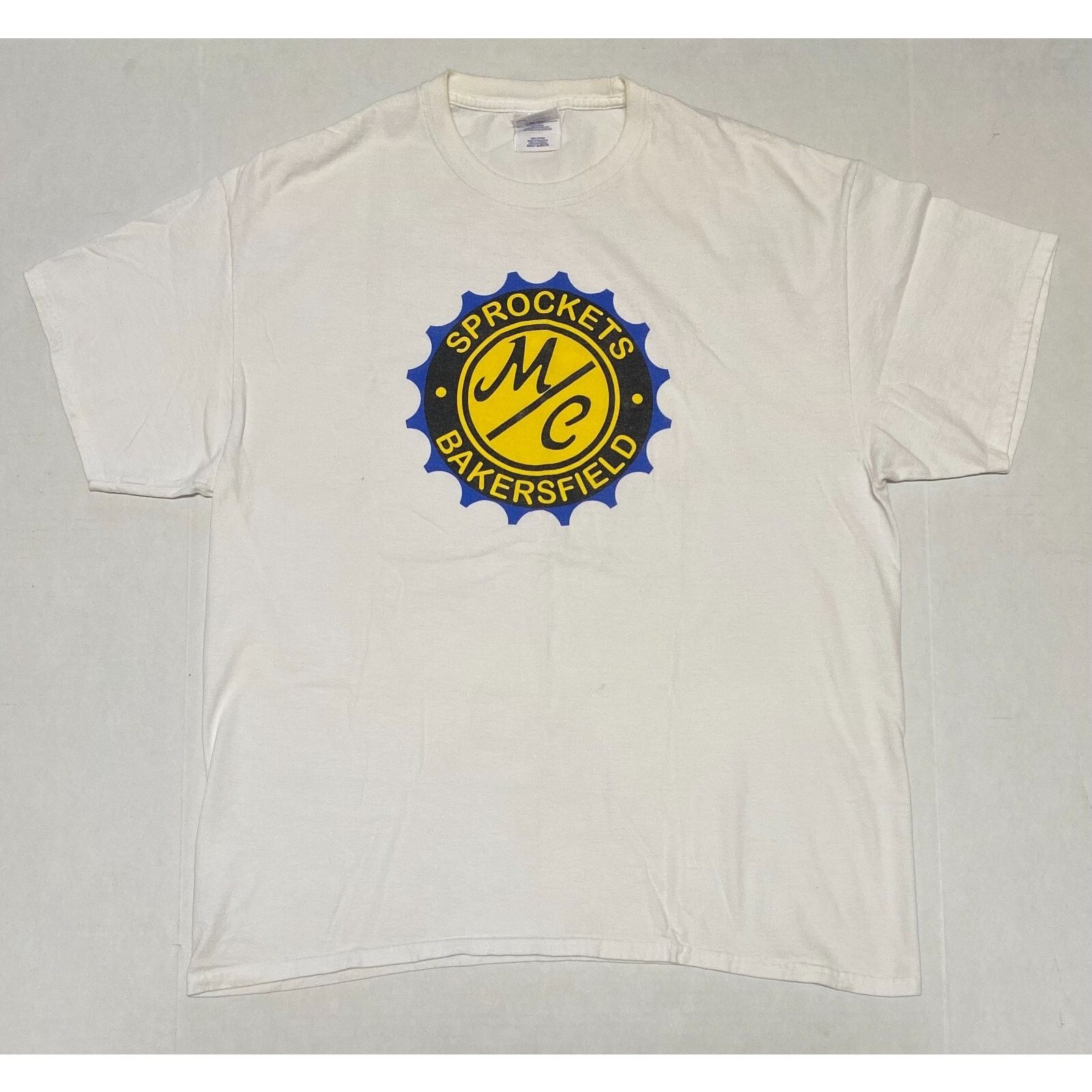 The Unbranded Brand Sprockets Motorcycle Club T Shirt XL Bakersfield California Size US XL / EU 56 / 4 - 1 Thumbnail