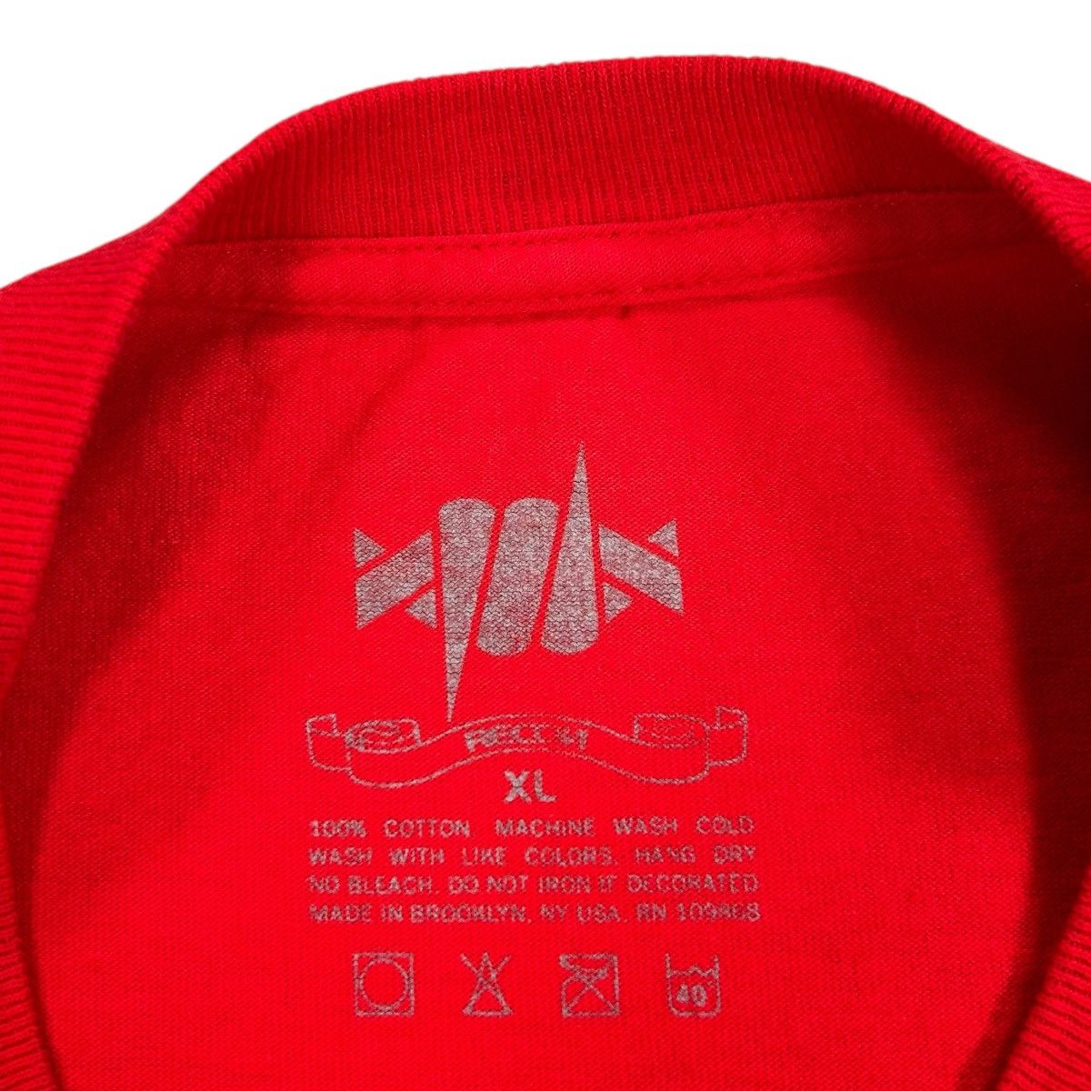 Recon Mens Vintage Recon Red Classic Reflective Logo T Shirt Size US XL / EU 56 / 4 - 6 Thumbnail